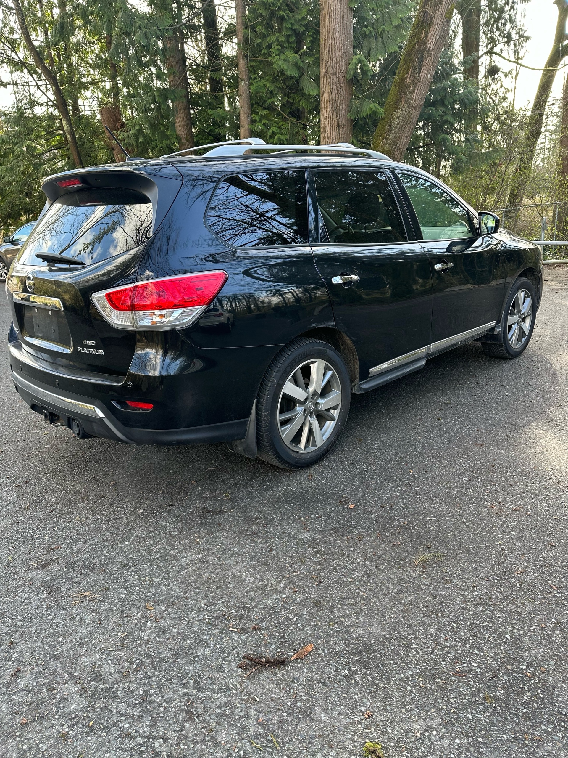 /canwestautoinc/2013-Nissan-Pathfinder-38170727374173397.jpg