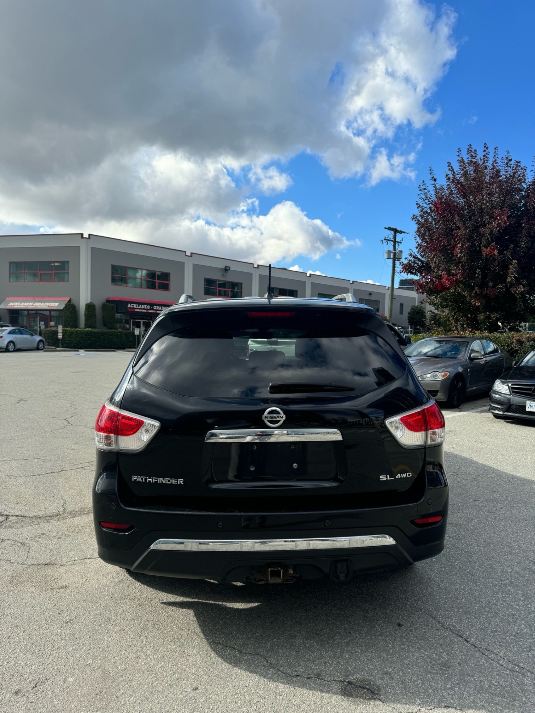 /canwestautoinc/2013-Nissan-Pathfinder-7816609034178421.jpg