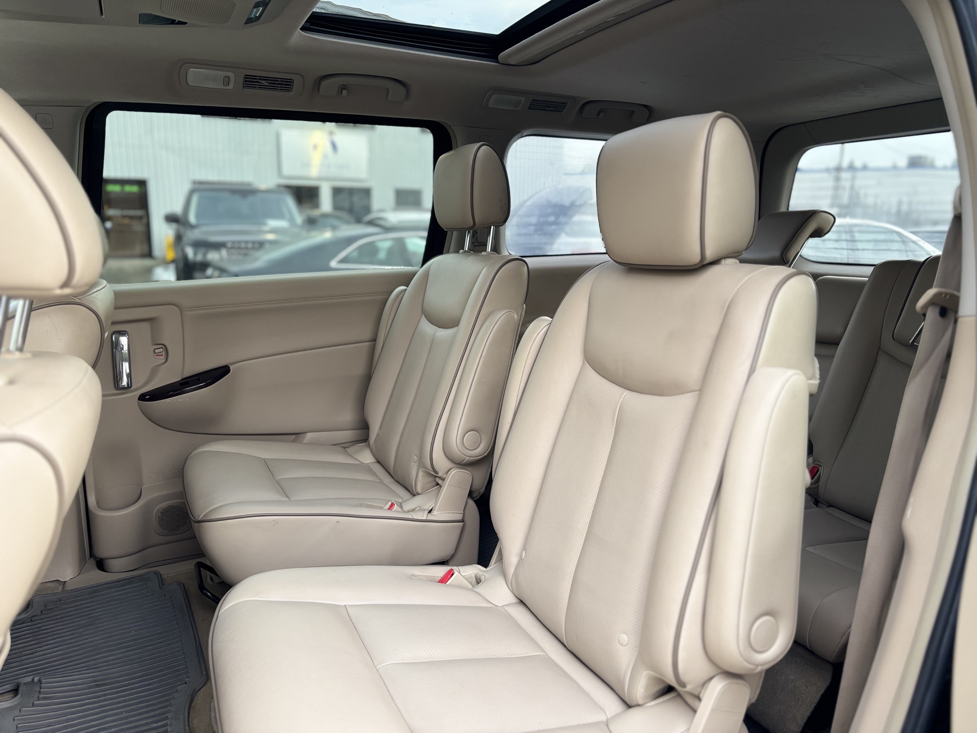 /canwestautoinc/2013-Nissan-Quest-21822628228574525.jpg