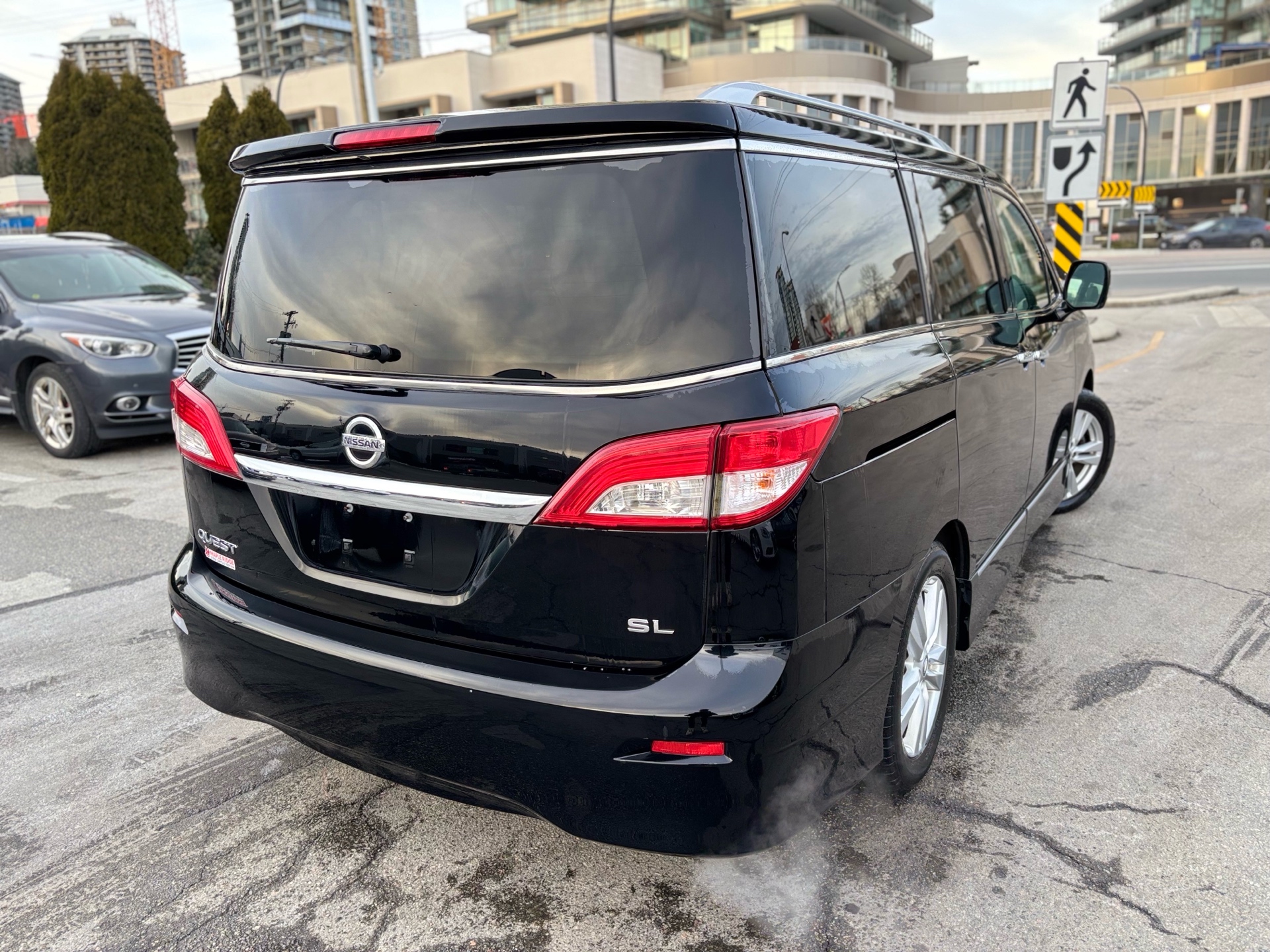 /canwestautoinc/2013-Nissan-Quest-7695227254207855.jpg