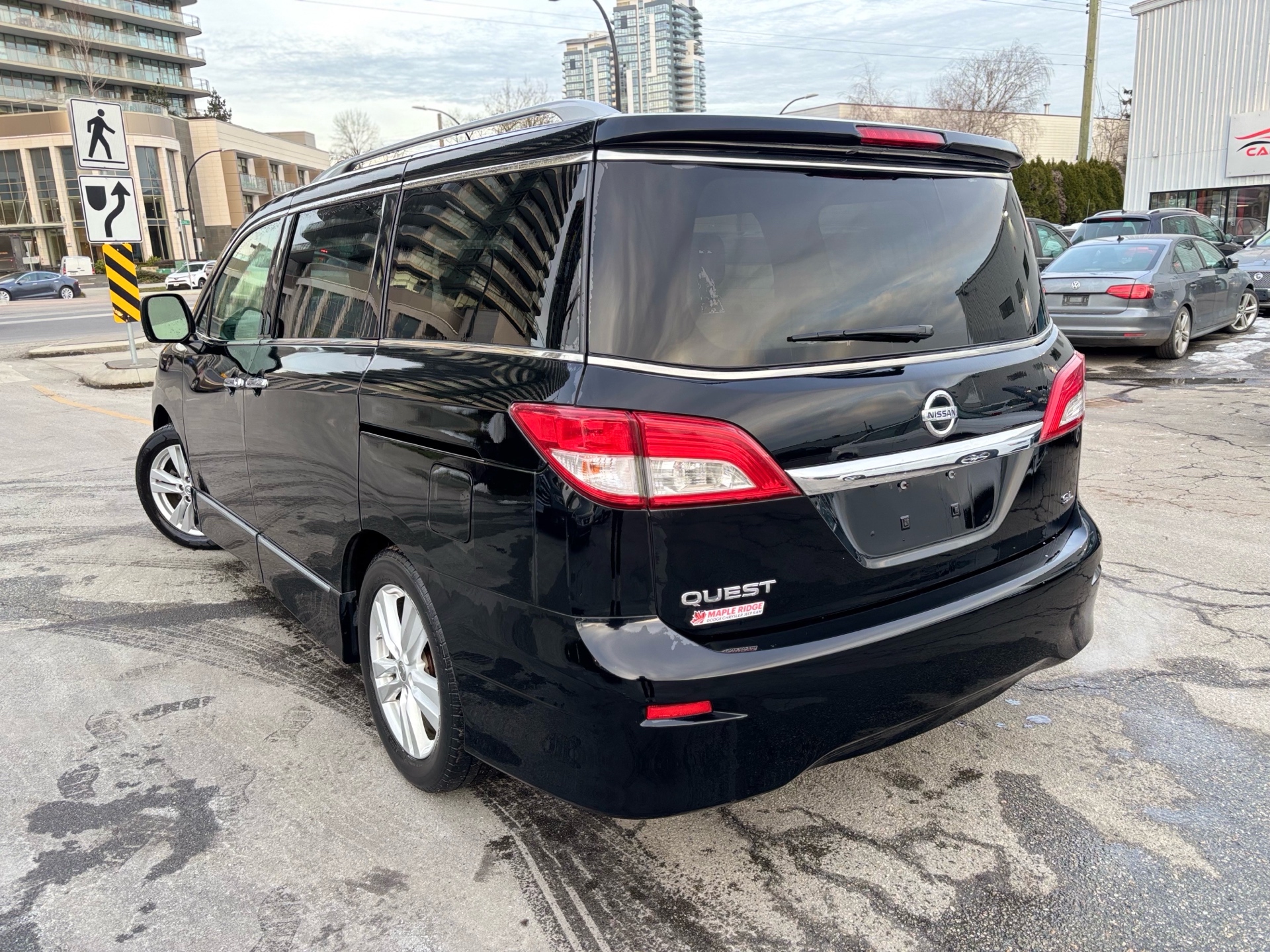 /canwestautoinc/2013-Nissan-Quest-9734791895508175.jpg