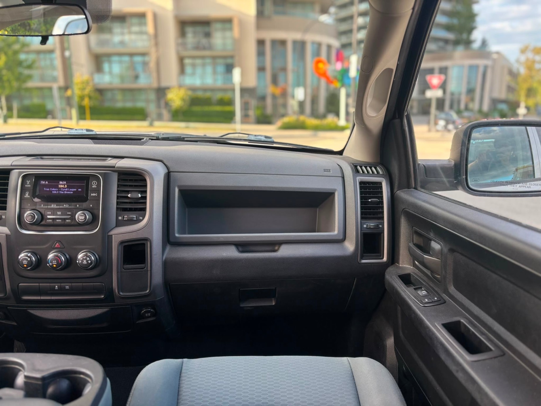 /canwestautoinc/2013-Ram-1500-1637976691903873.jpg