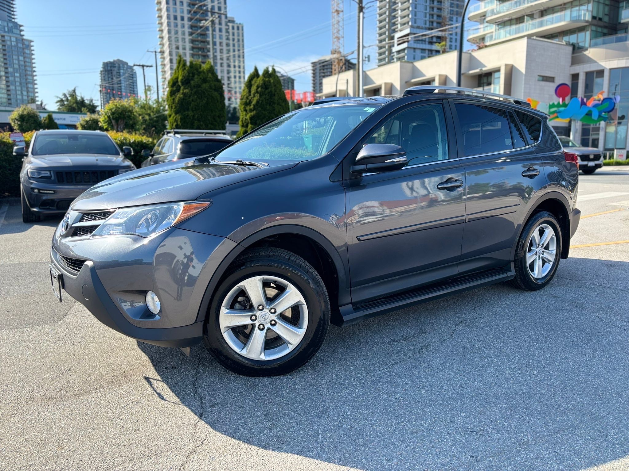 /canwestautoinc/2013-Toyota-RAV4-18982087740061848.jpg