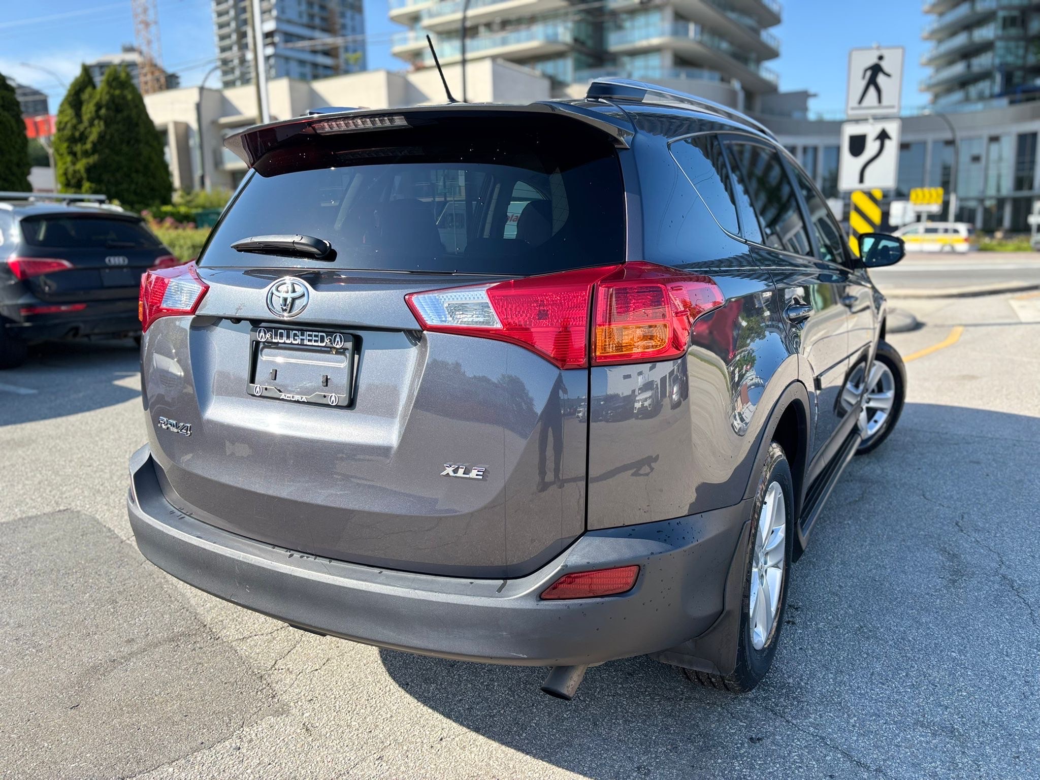 /canwestautoinc/2013-Toyota-RAV4-9744396883505482.jpg