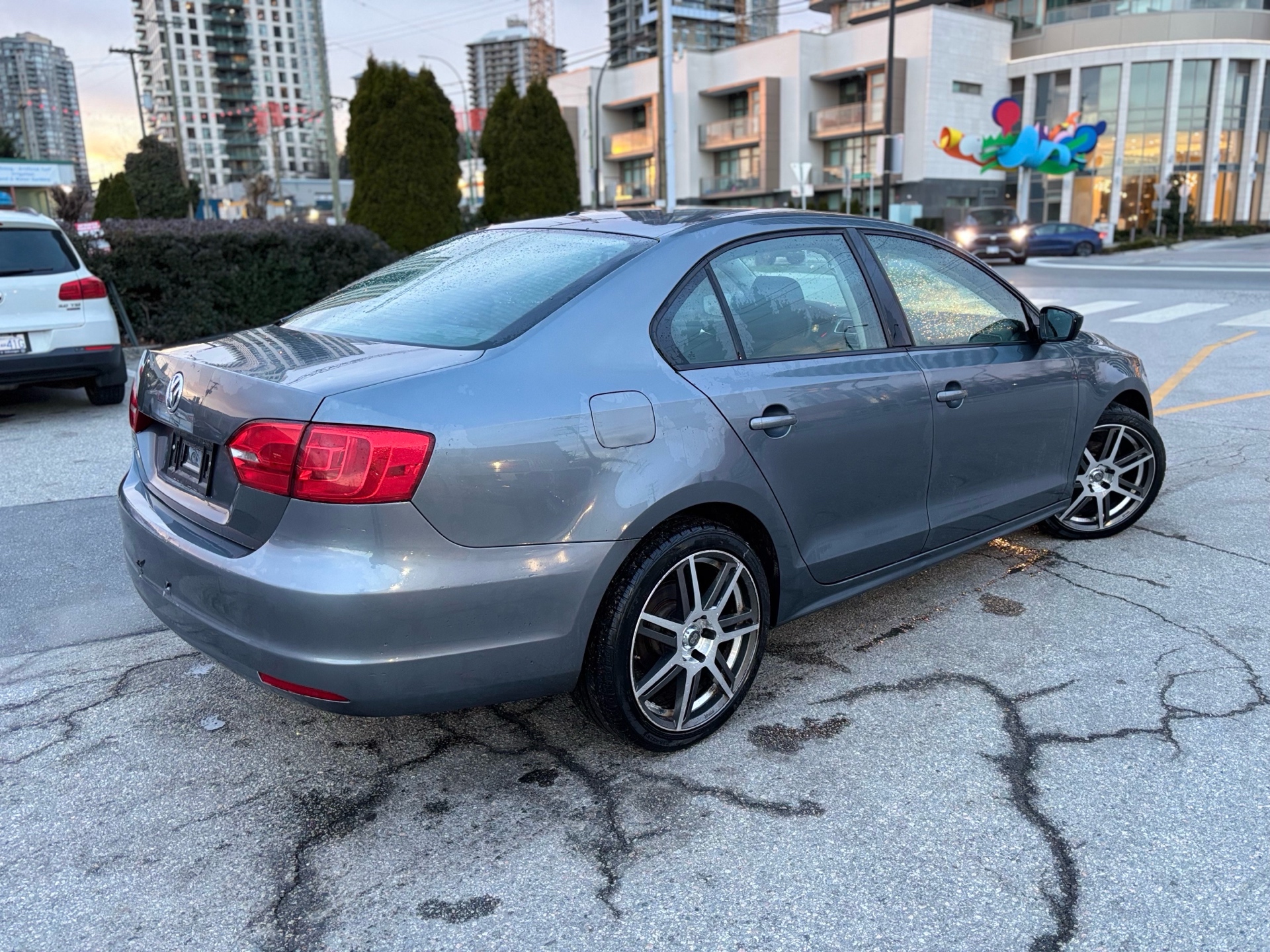 /canwestautoinc/2013-Volkswagen-Jetta-4292256213704131.jpg
