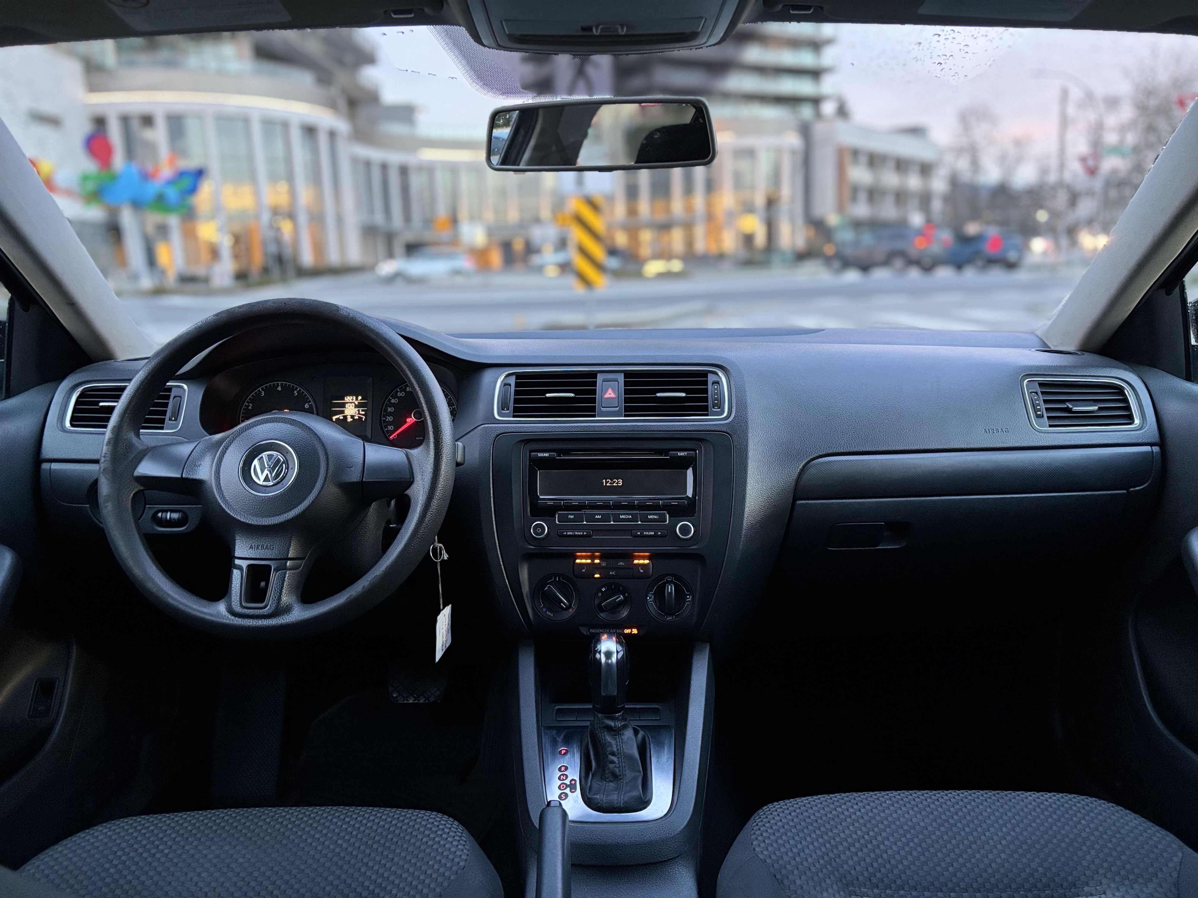 /canwestautoinc/2013-Volkswagen-Jetta-7587820687348588.jpg
