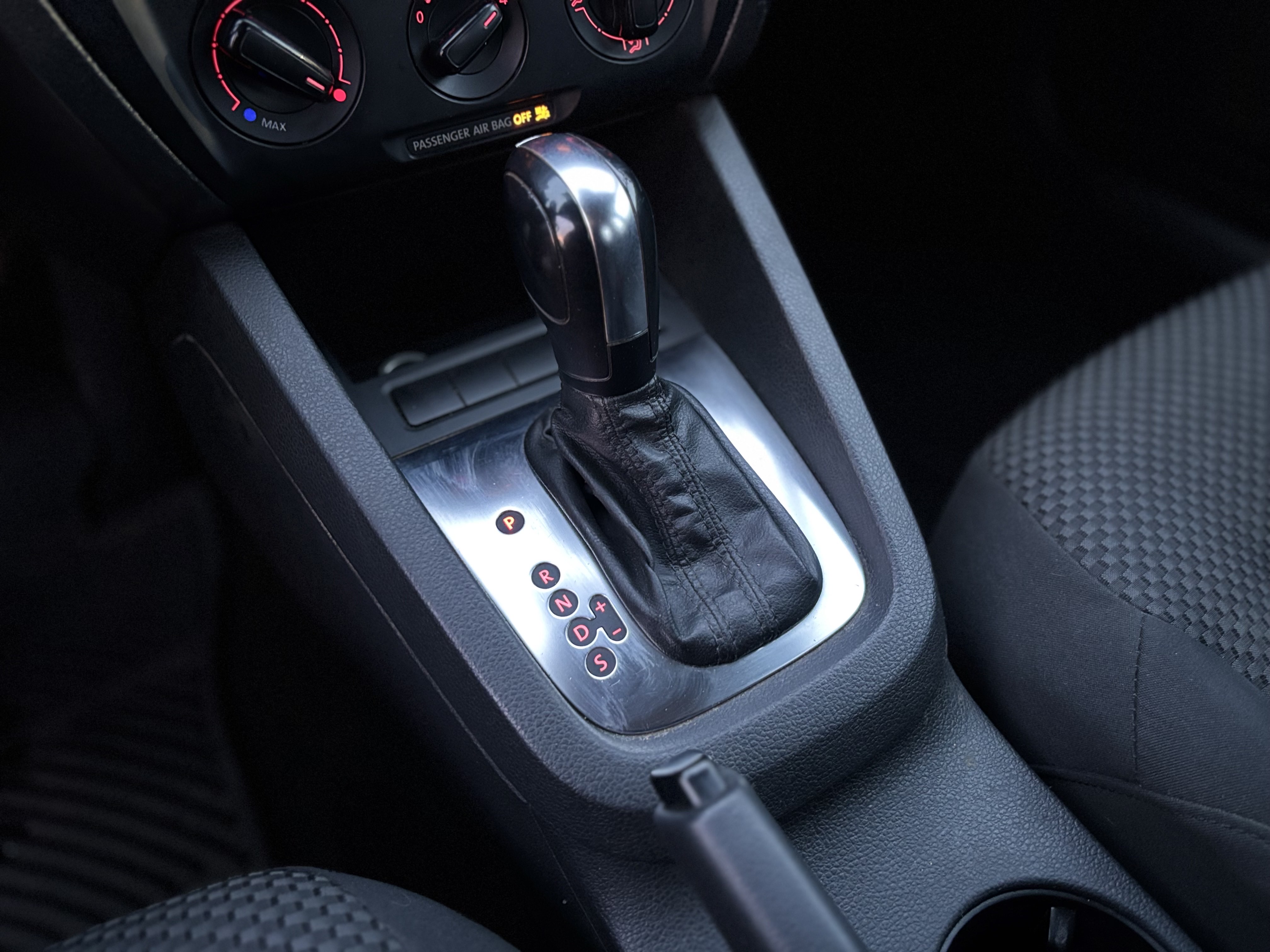 /canwestautoinc/2013-Volkswagen-Jetta-8251794042500775.jpg