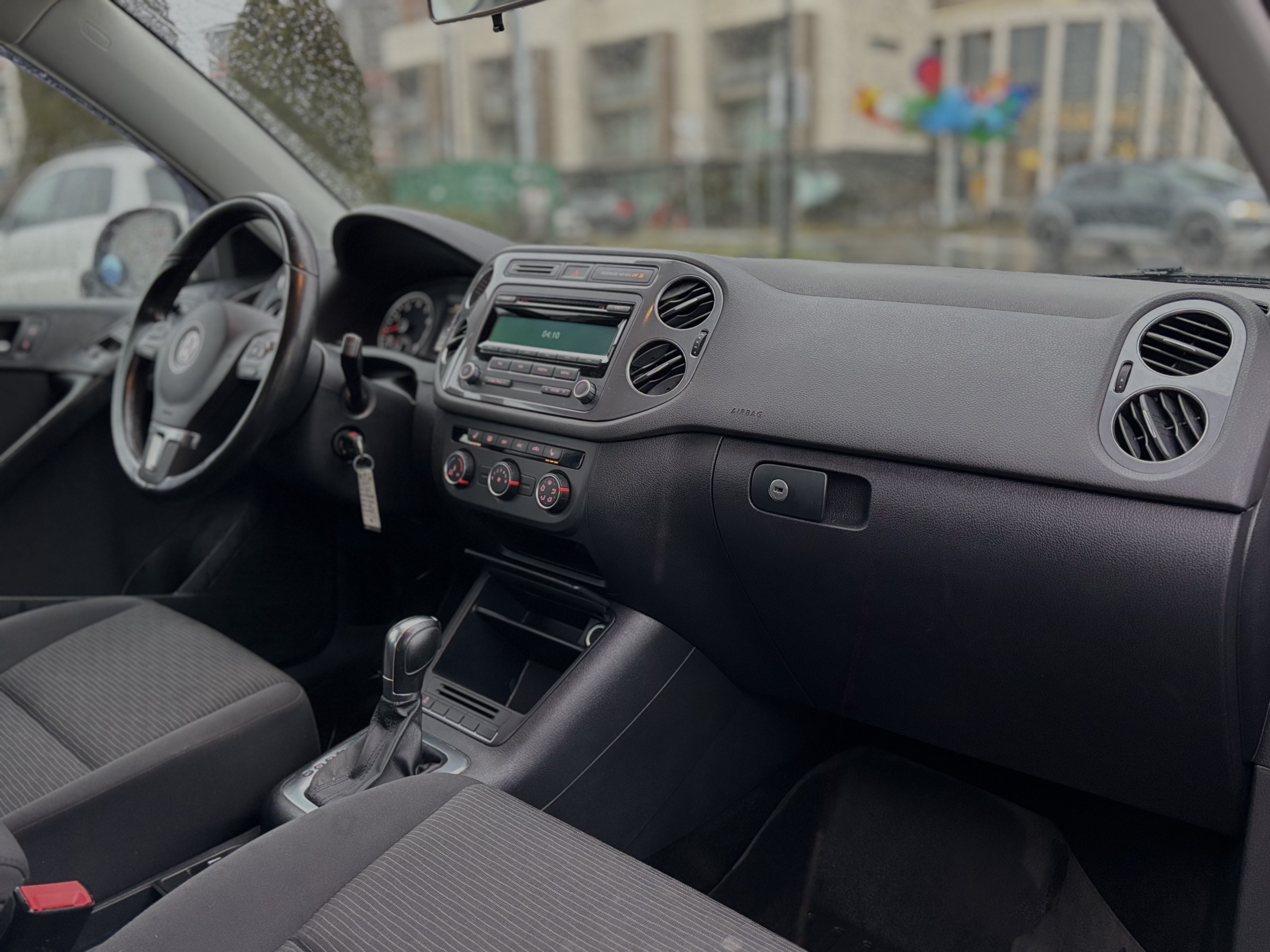 /canwestautoinc/2013-Volkswagen-Tiguan-21390850433361308.jpg