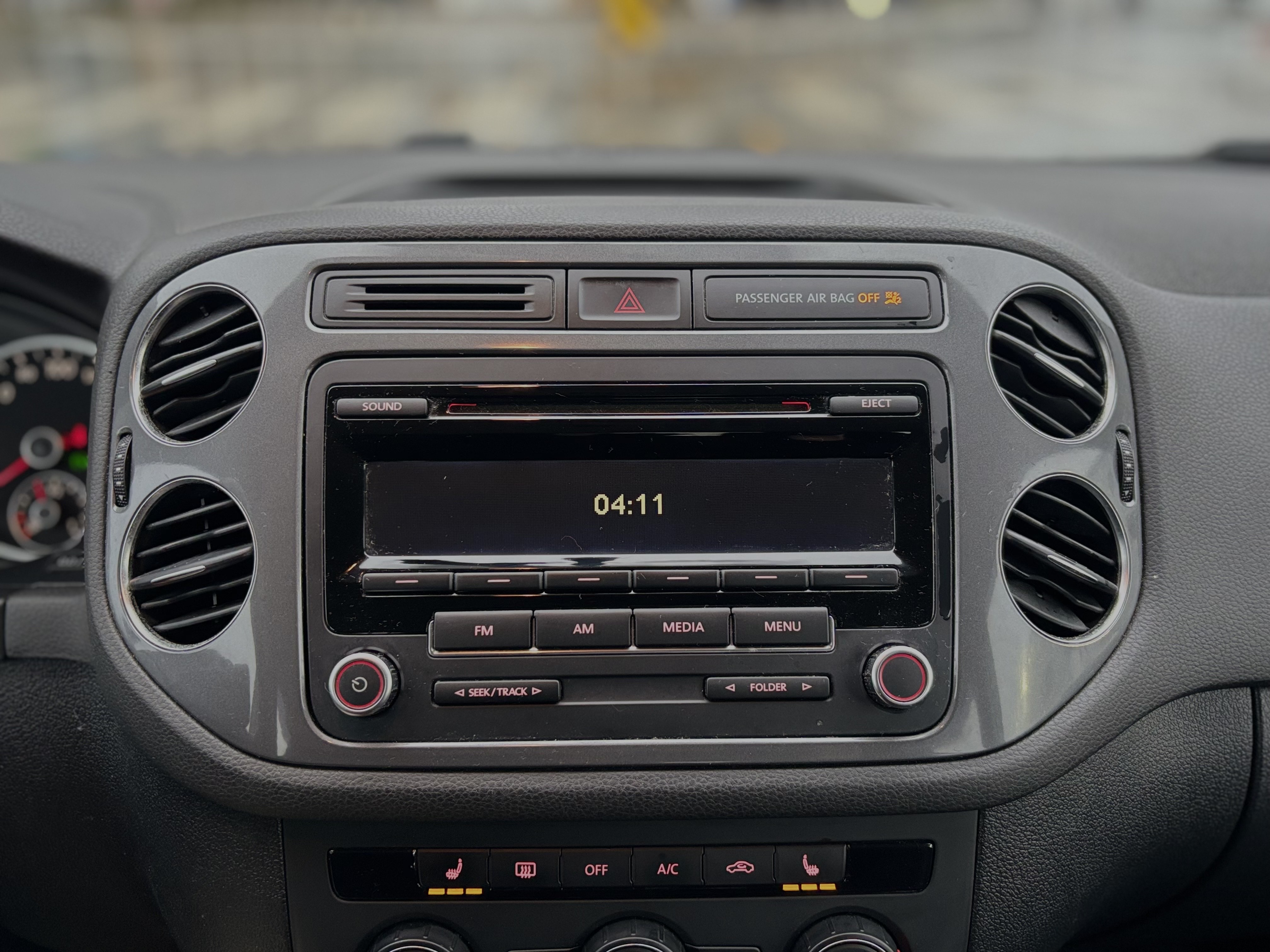 /canwestautoinc/2013-Volkswagen-Tiguan-221672114703221.jpg