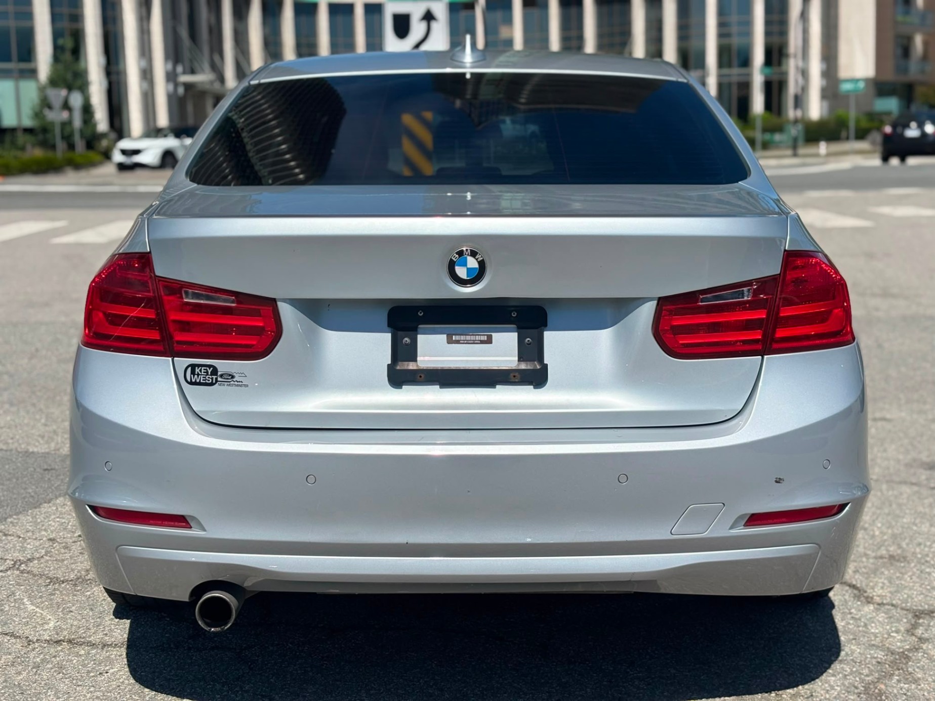 /canwestautoinc/2014-BMW-3-Series-4873599288439985.jpg