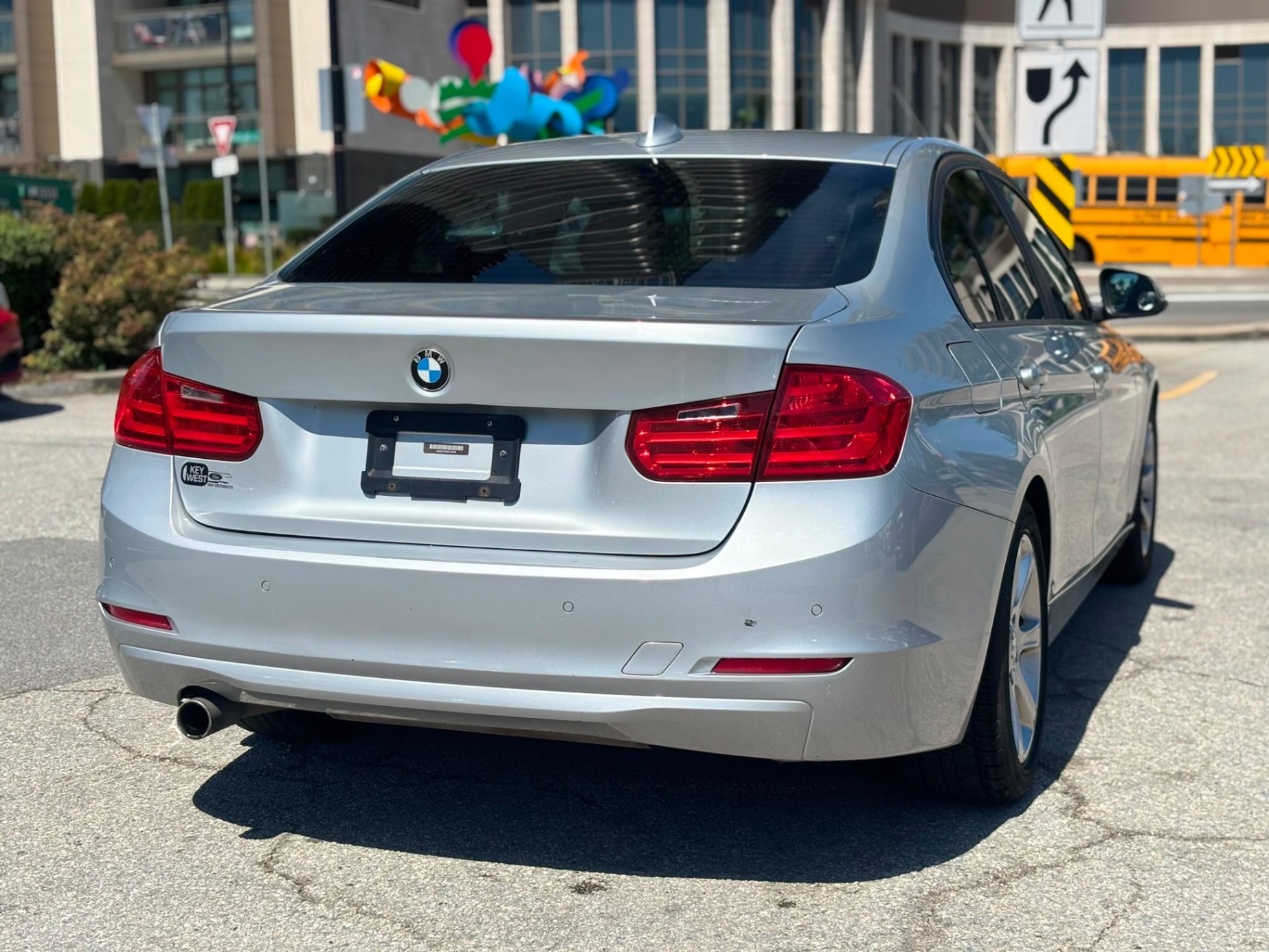 /canwestautoinc/2014-BMW-3-Series-5894717428907403.jpg