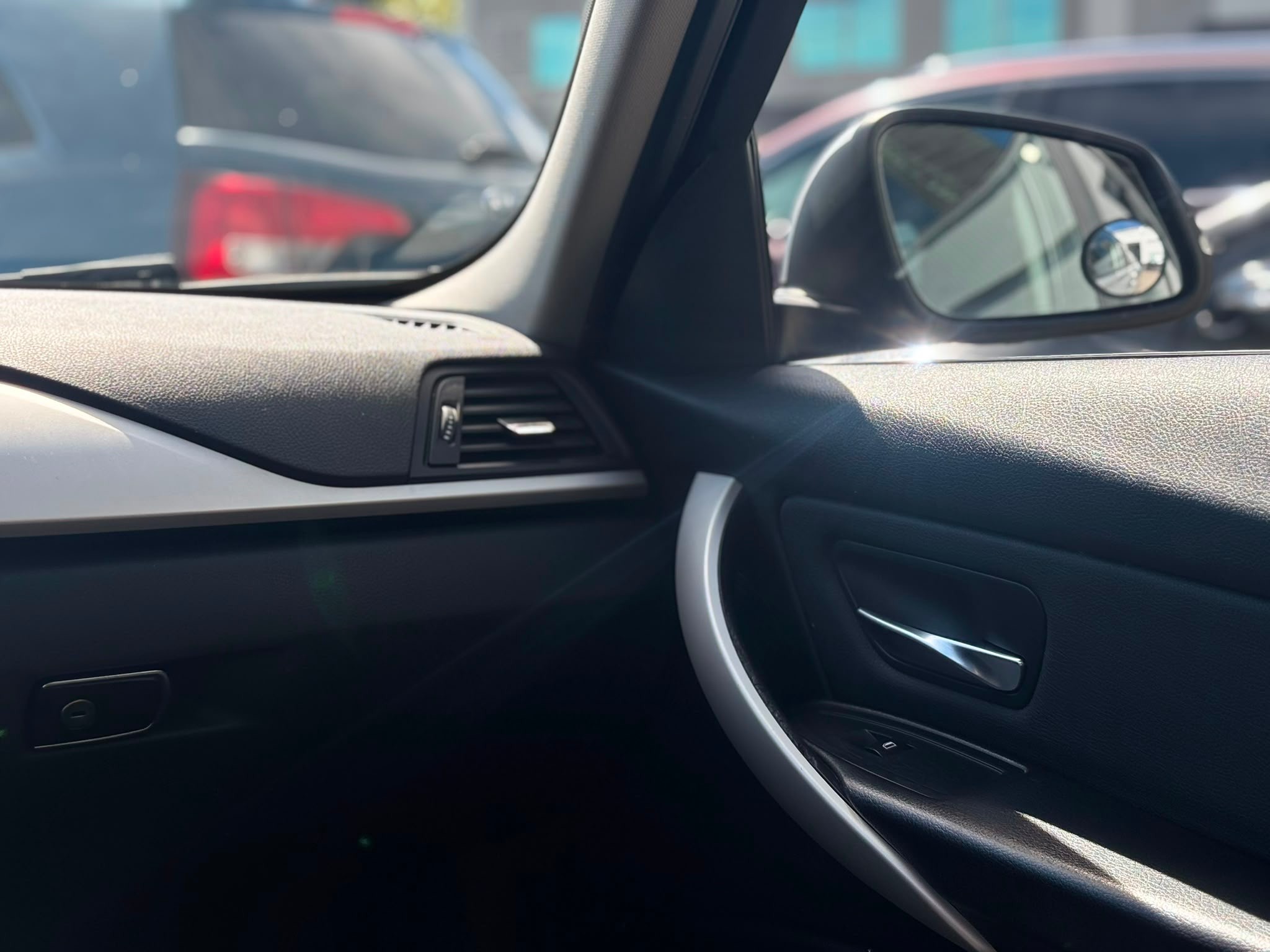 /canwestautoinc/2014-BMW-3-Series-6793917109198964.jpg