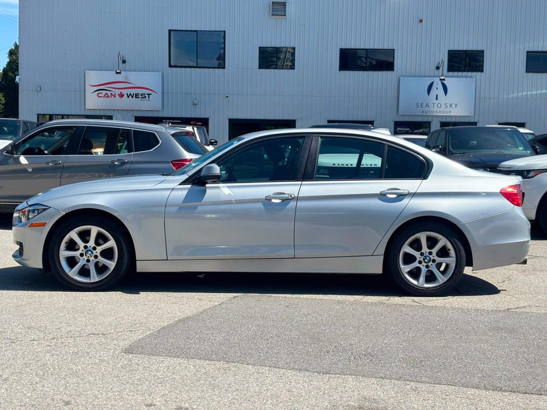 /canwestautoinc/2014-BMW-3-Series-852628376773815.jpg