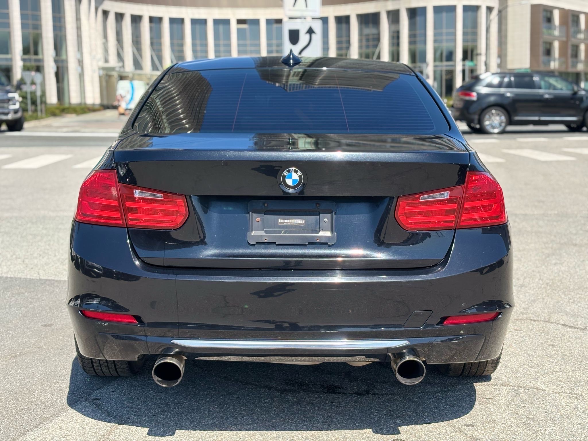 /canwestautoinc/2014-BMW-3Series-18407238233628687.jpg