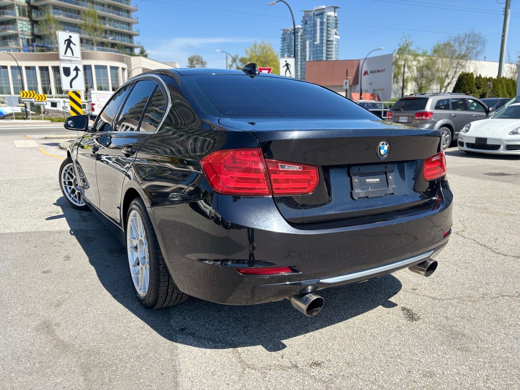 /canwestautoinc/2014-BMW-3Series-8795117259191565.jpg