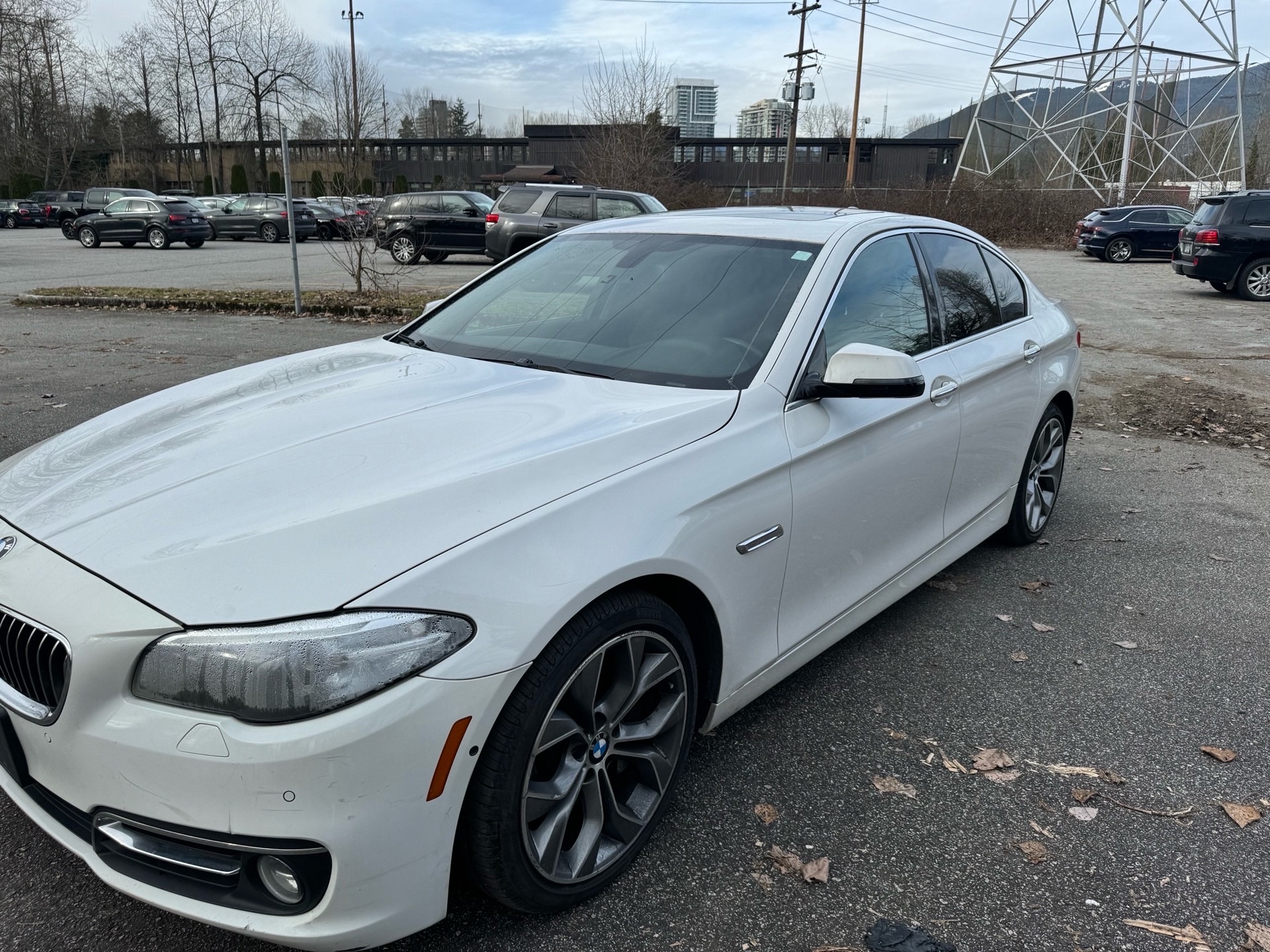 /canwestautoinc/2014-BMW-5Series-8173895305884415.jpg