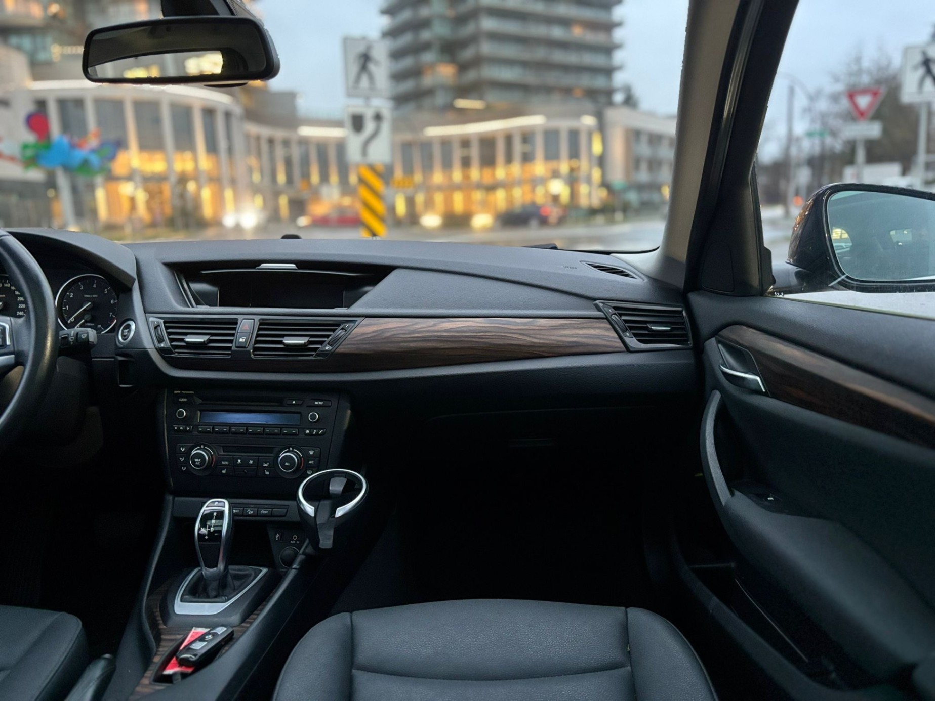 /canwestautoinc/2014-BMW-X1-4194088259458493.jpg