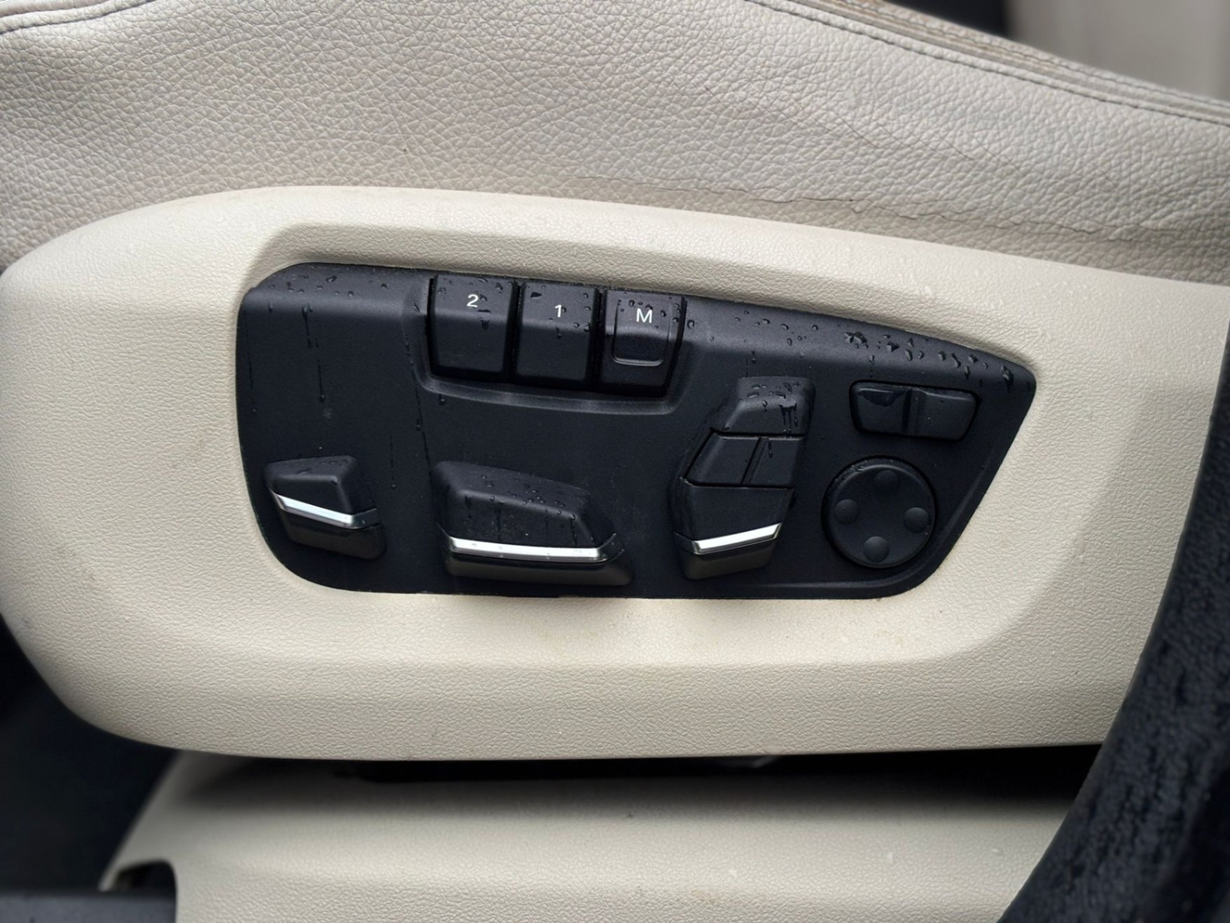 /canwestautoinc/2014-BMW-X5-2928020482522389.jpg