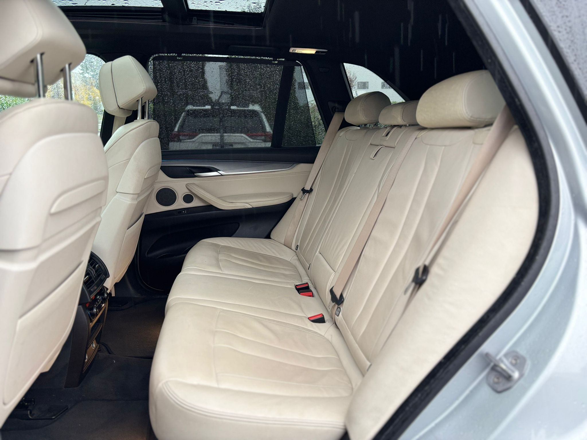 /canwestautoinc/2014-BMW-X5-6318652569322445.jpg