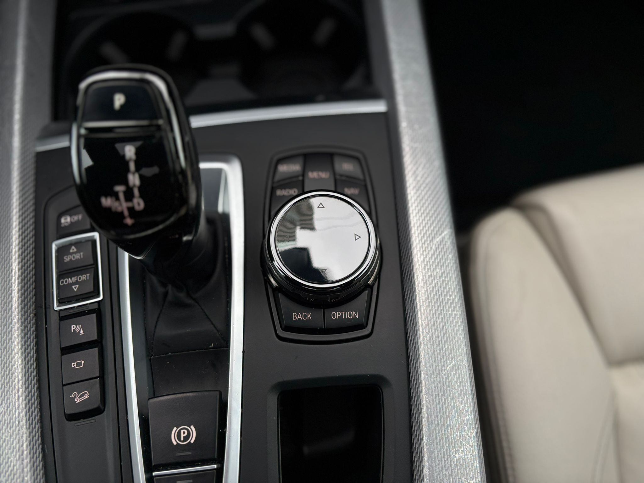 /canwestautoinc/2014-BMW-X5-6357674628245913.jpg
