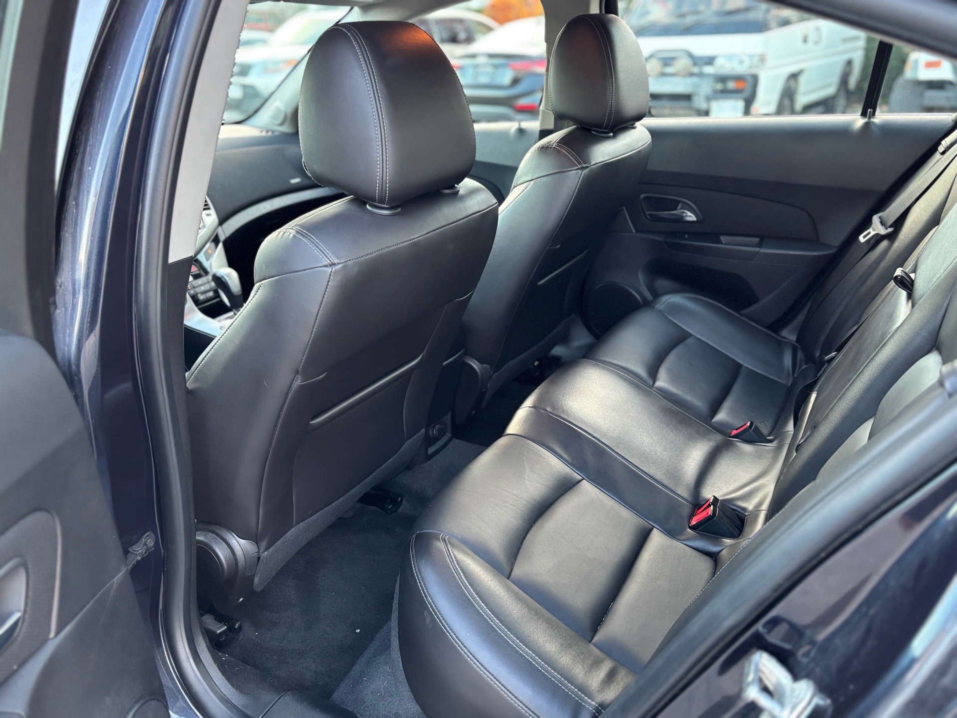 /canwestautoinc/2014-Chevrolet-Cruze-8637550251875608.jpg