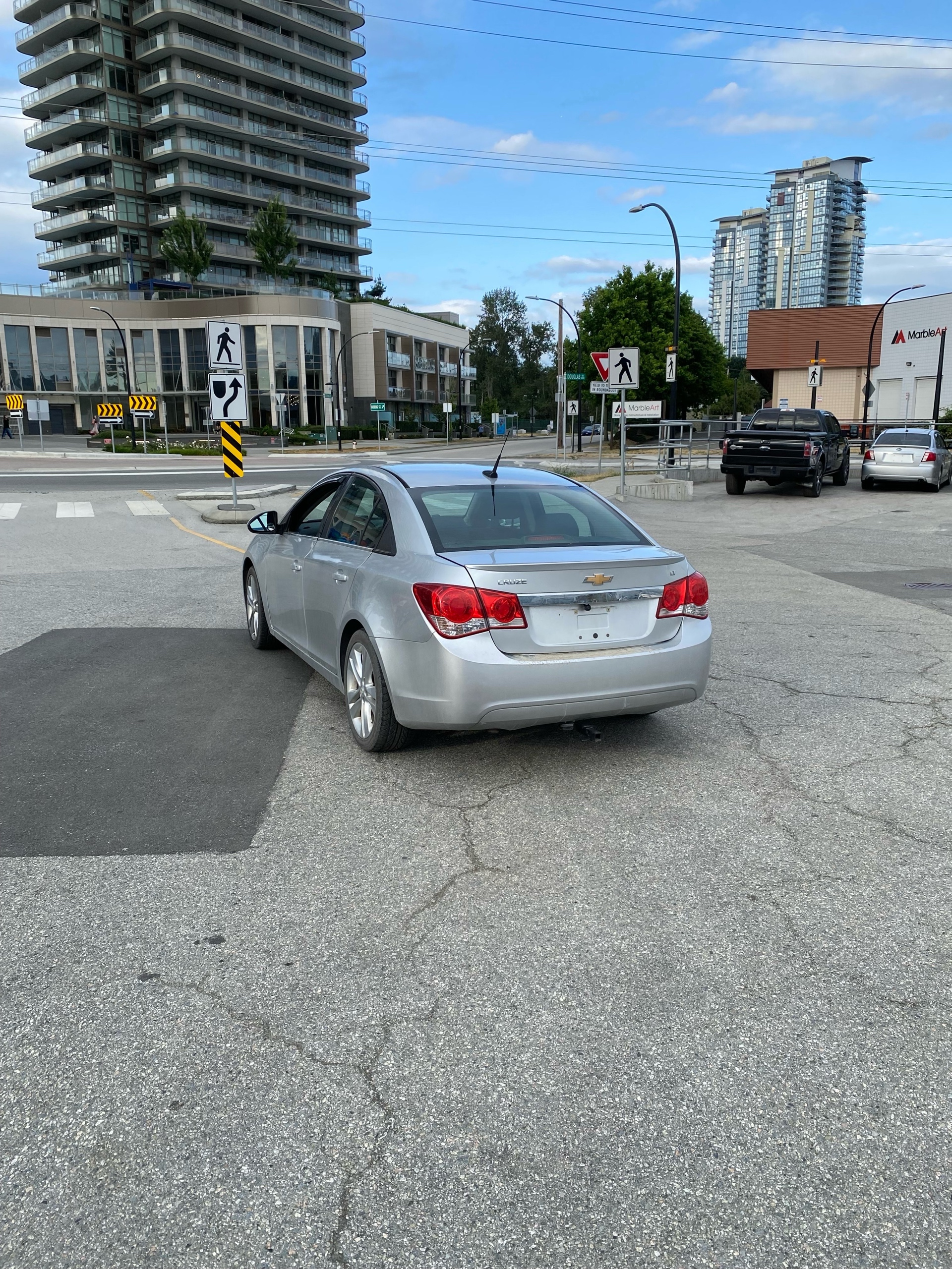 /canwestautoinc/2014-Chevrolet-Cruze-9889937144940837.jpg