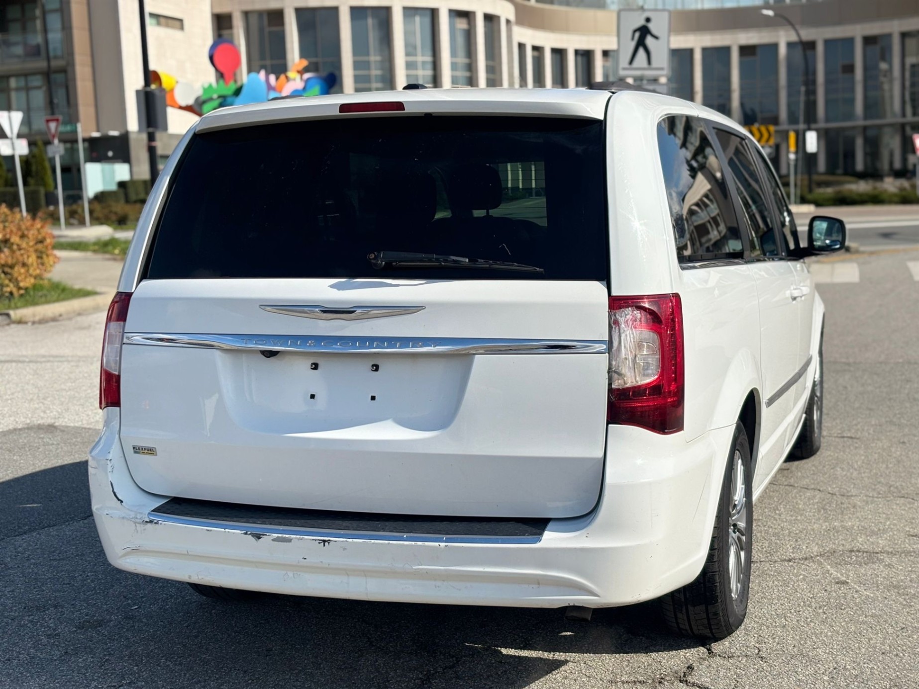 /canwestautoinc/2014-Chrysler-Town&-6604546952002919.jpg