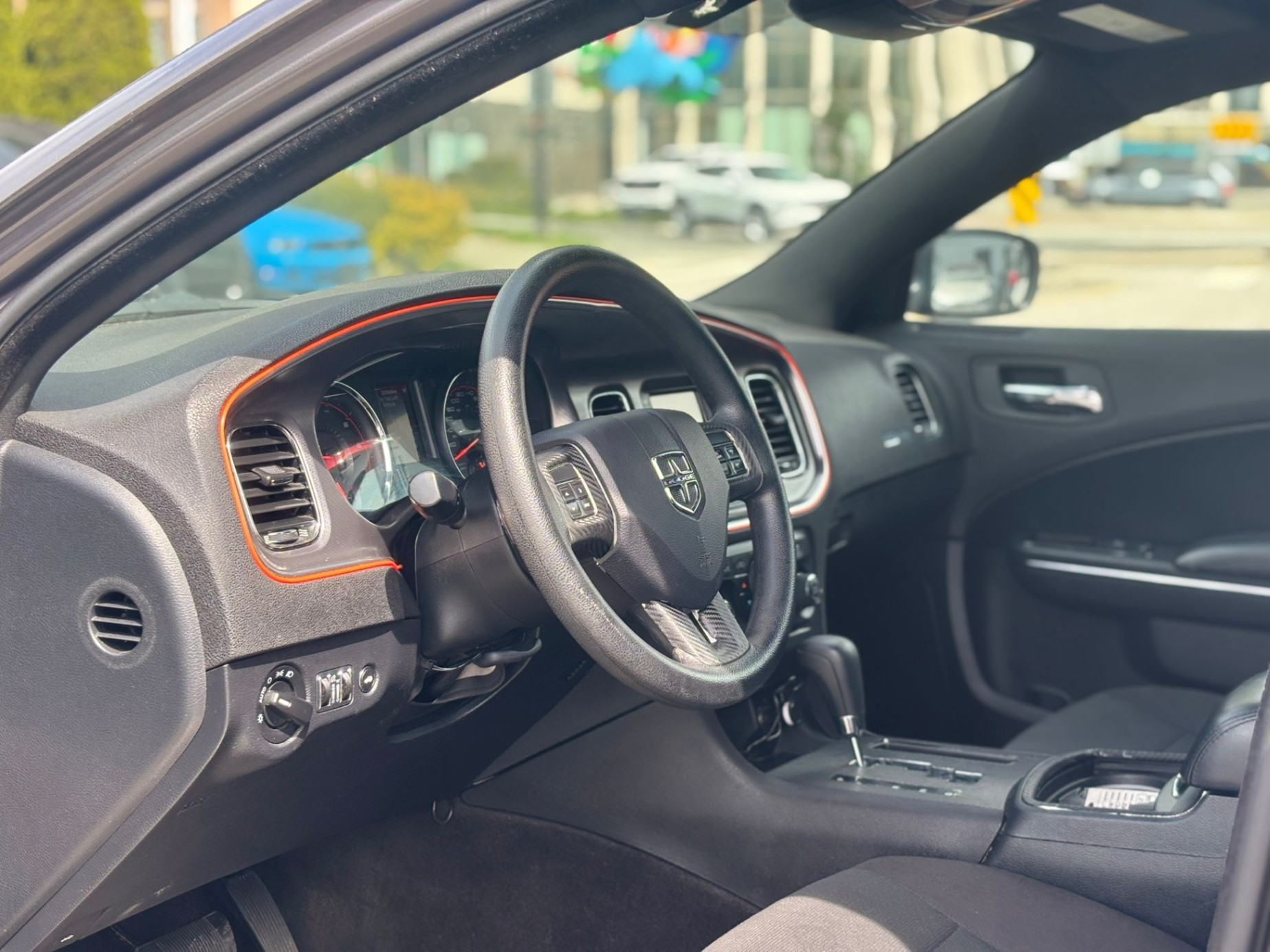 /canwestautoinc/2014-Dodge-Charger-03406331687758257.jpg