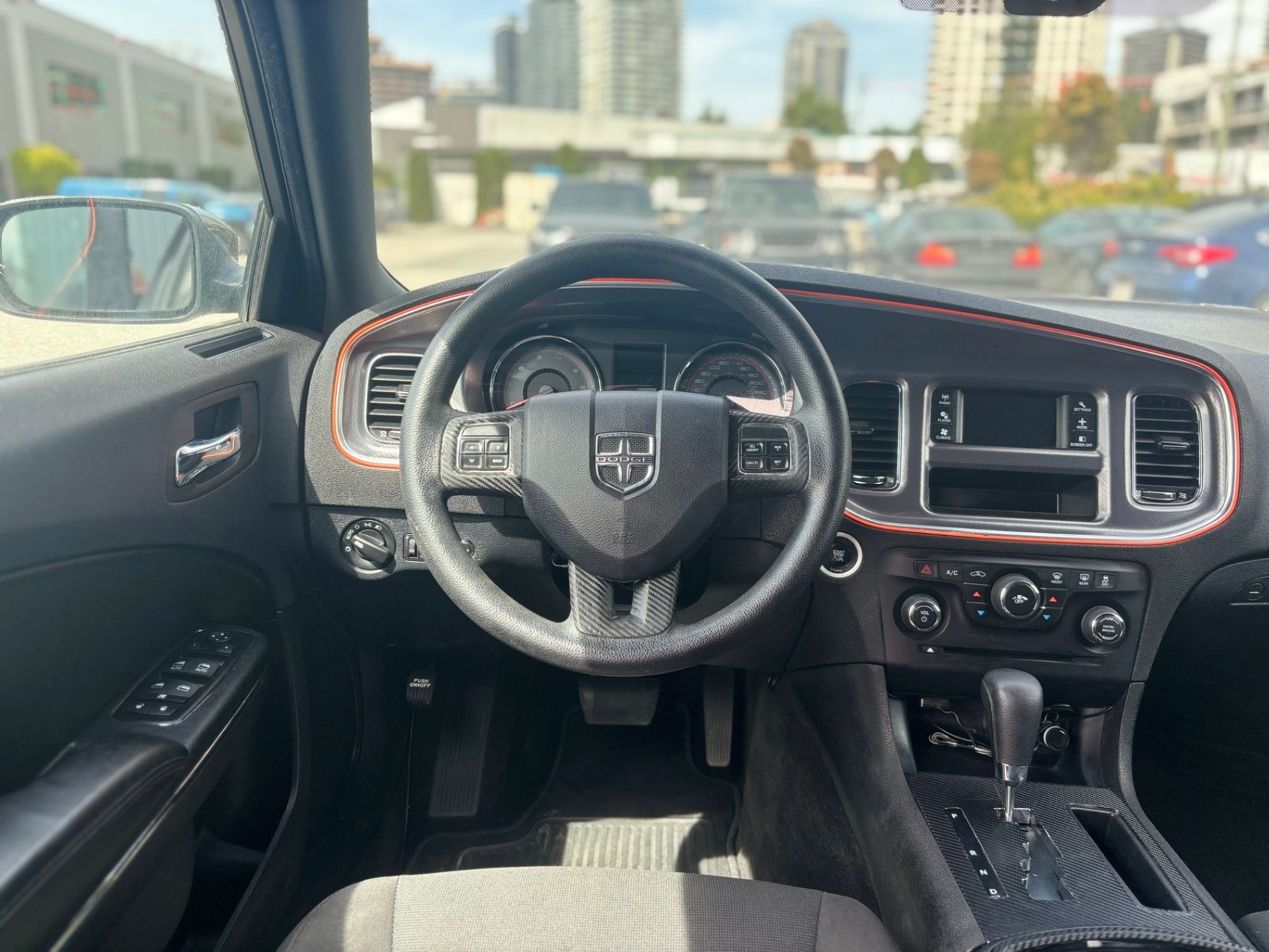 /canwestautoinc/2014-Dodge-Charger-05223841614022984.jpg
