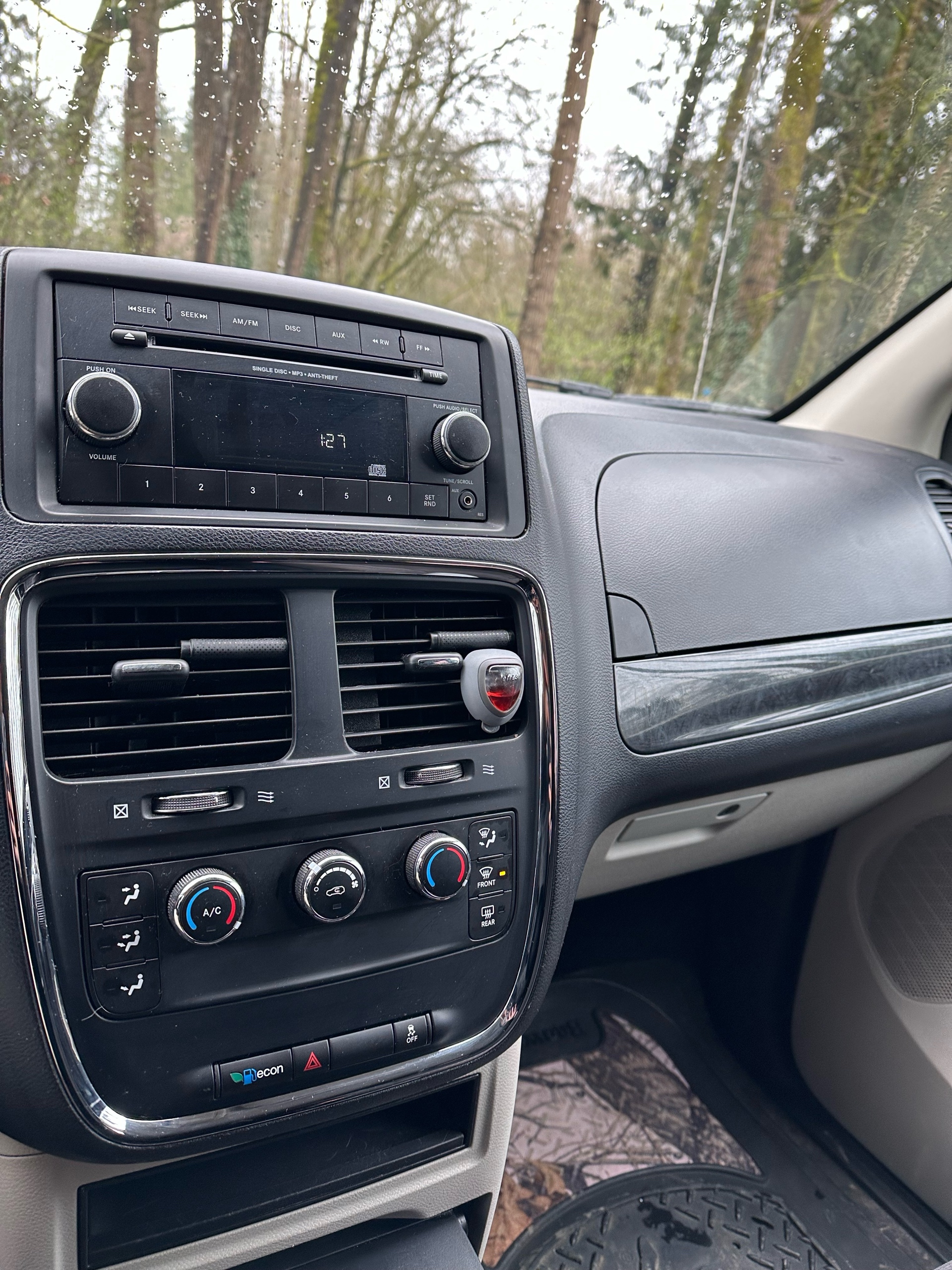 /canwestautoinc/2014-Dodge-GrandCaravan-7899306486219904.jpg