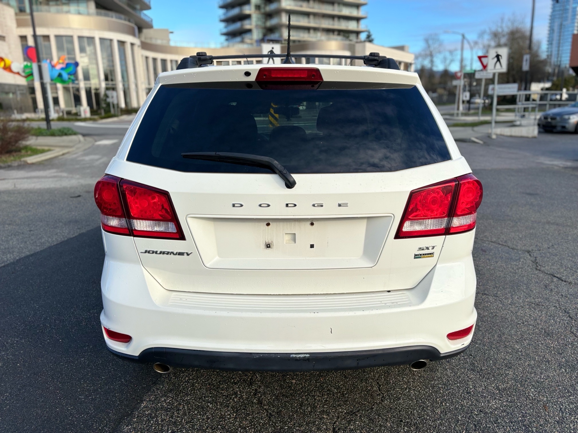 /canwestautoinc/2014-Dodge-Journey-8909604159958462.jpg