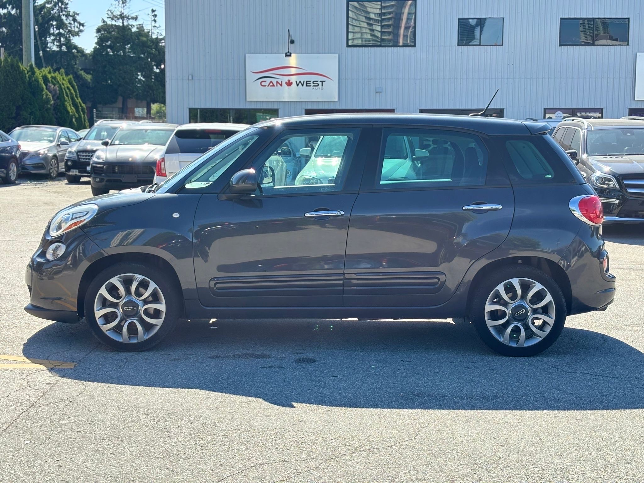 /canwestautoinc/2014-FIAT-500L-7957717933066921.jpg