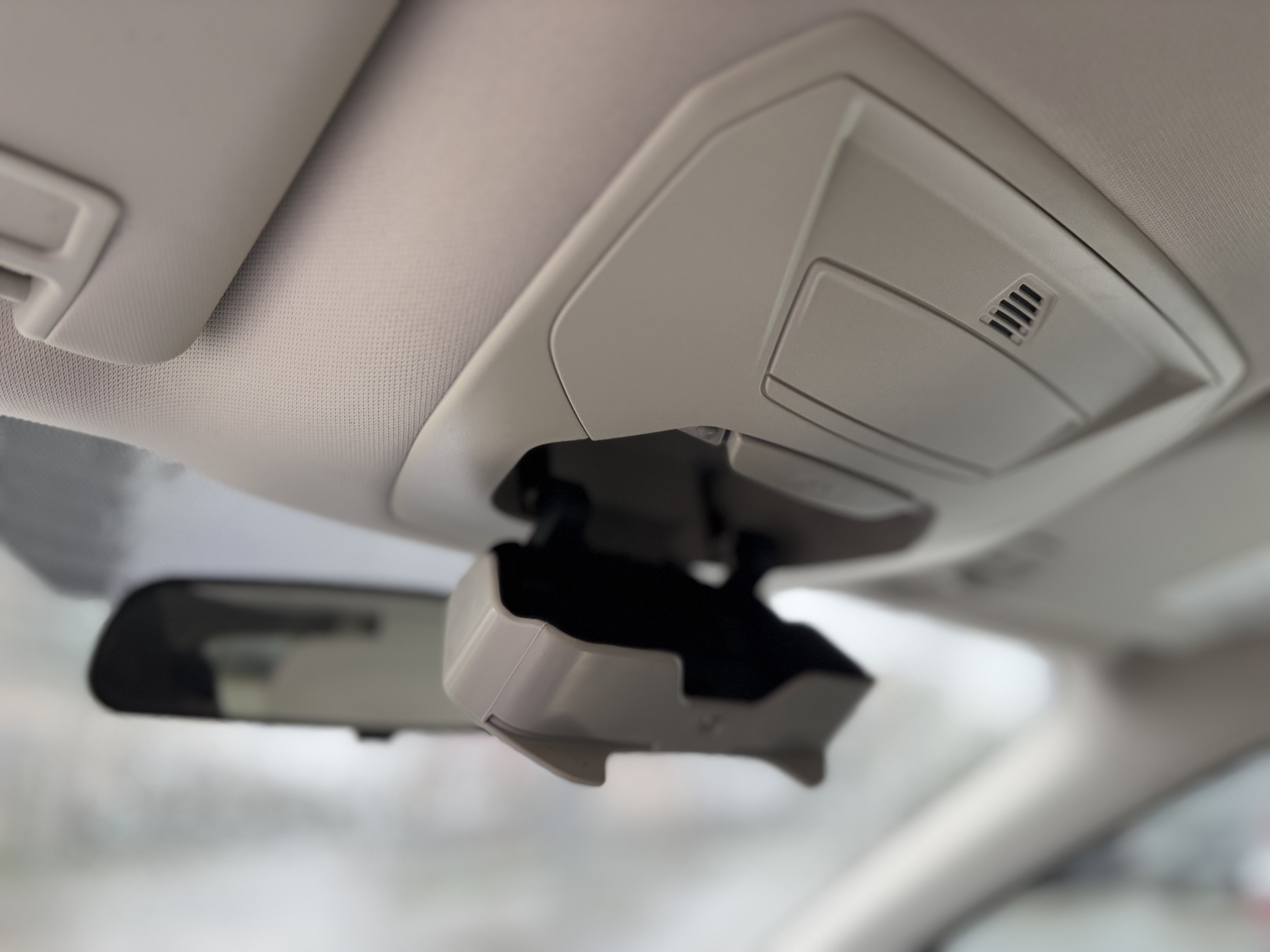 /canwestautoinc/2014-Ford-Escape-08730412298111045.jpg