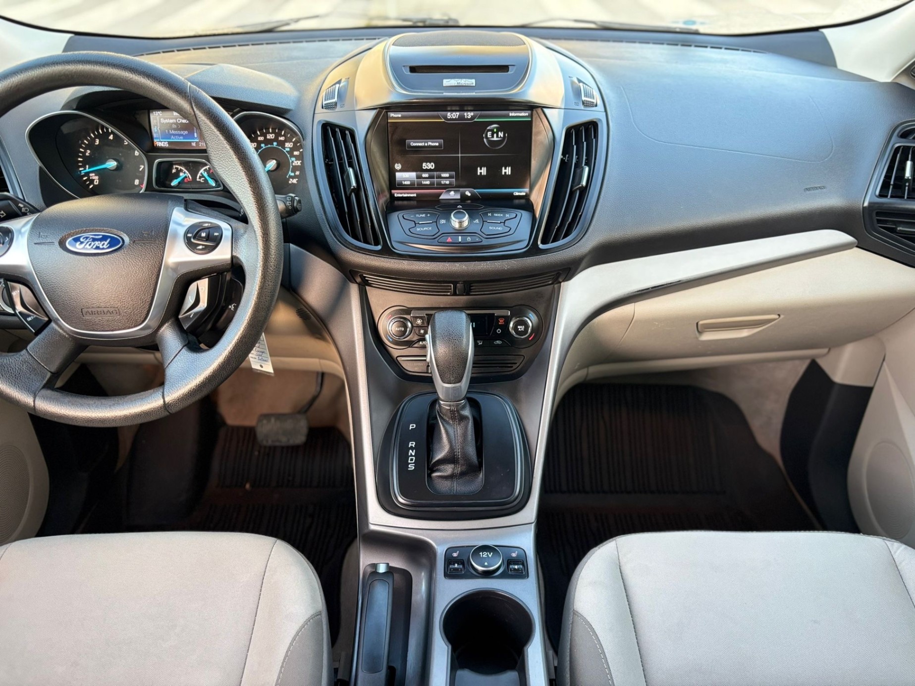 /canwestautoinc/2014-Ford-Escape-3597377976921903.jpg