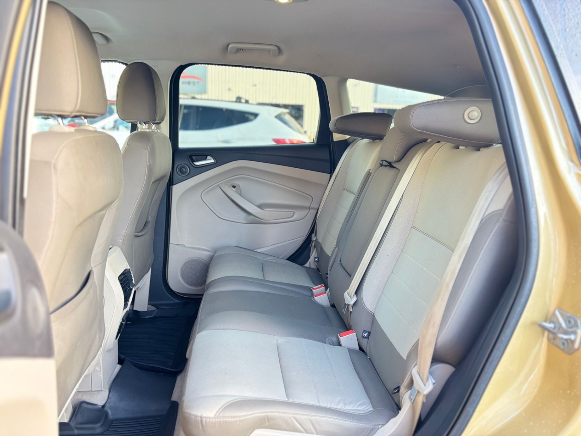 /canwestautoinc/2014-Ford-Escape-7716961461006511.jpg