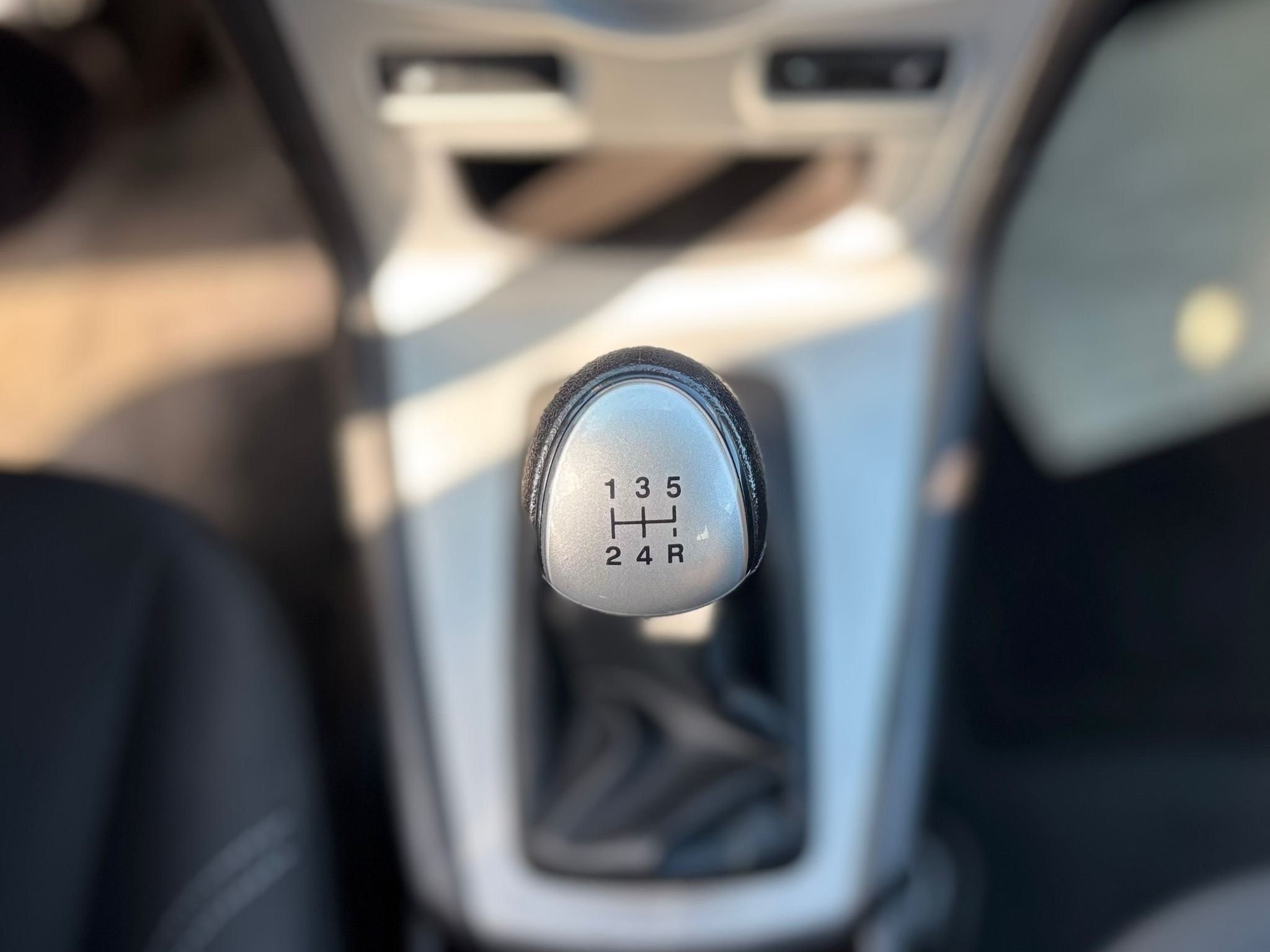 /canwestautoinc/2014-Ford-Fiesta-11603641273390419.jpg
