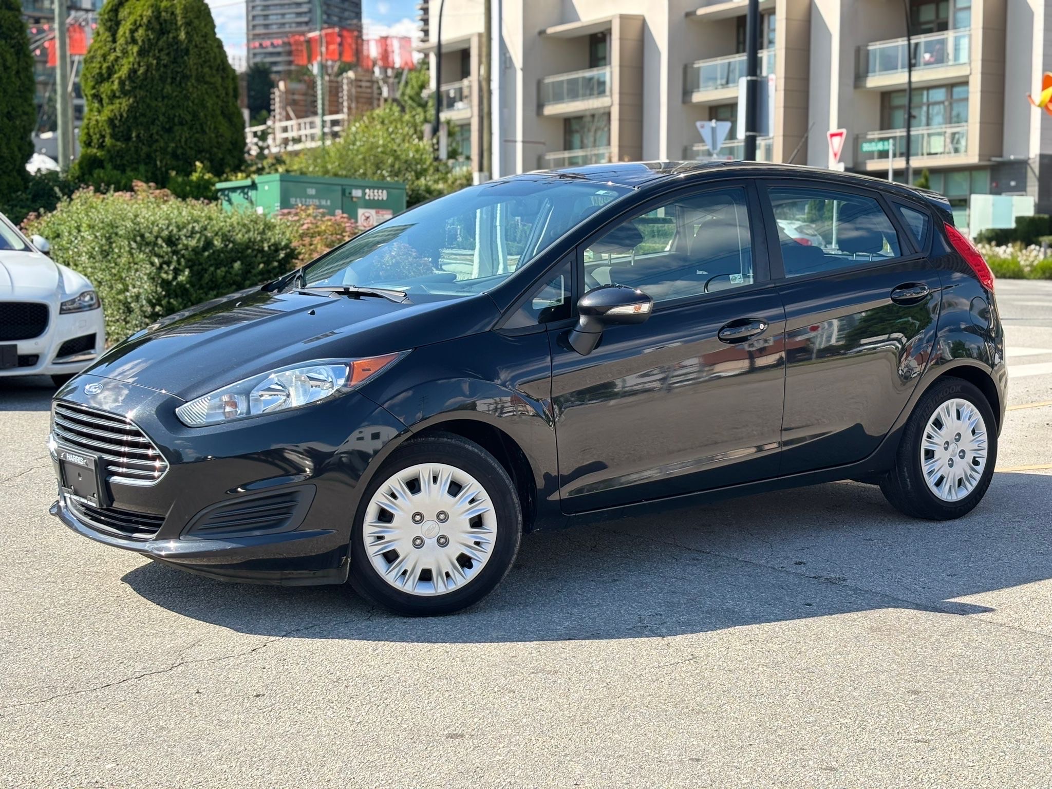 /canwestautoinc/2014-Ford-Fiesta-47937335749164056.jpg