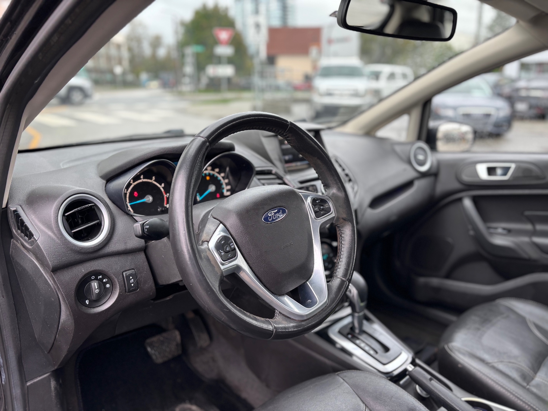 /canwestautoinc/2014-Ford-Fiesta-7471769828426318.jpg
