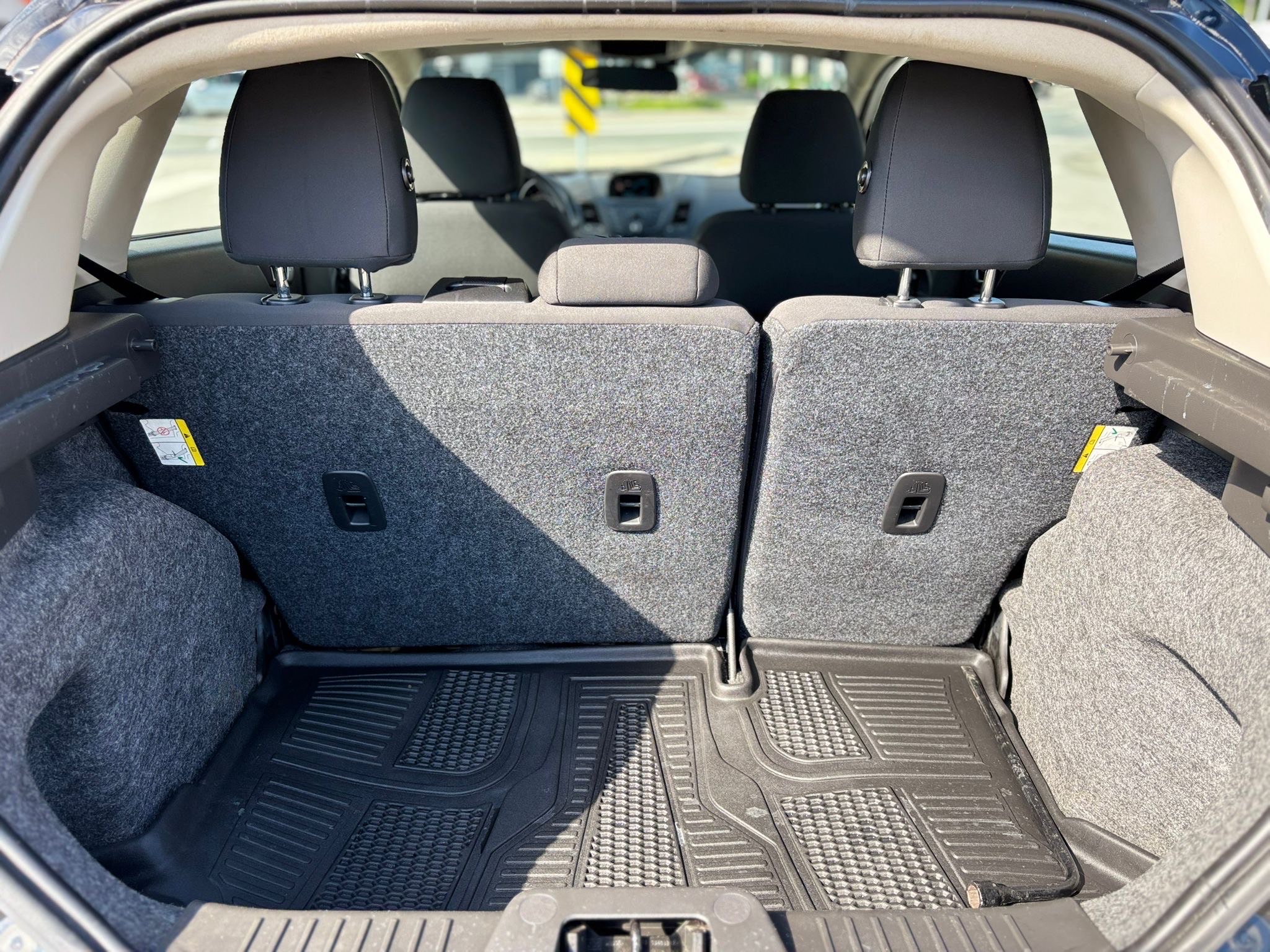 /canwestautoinc/2014-Ford-Fiesta-7989907473502176.jpg