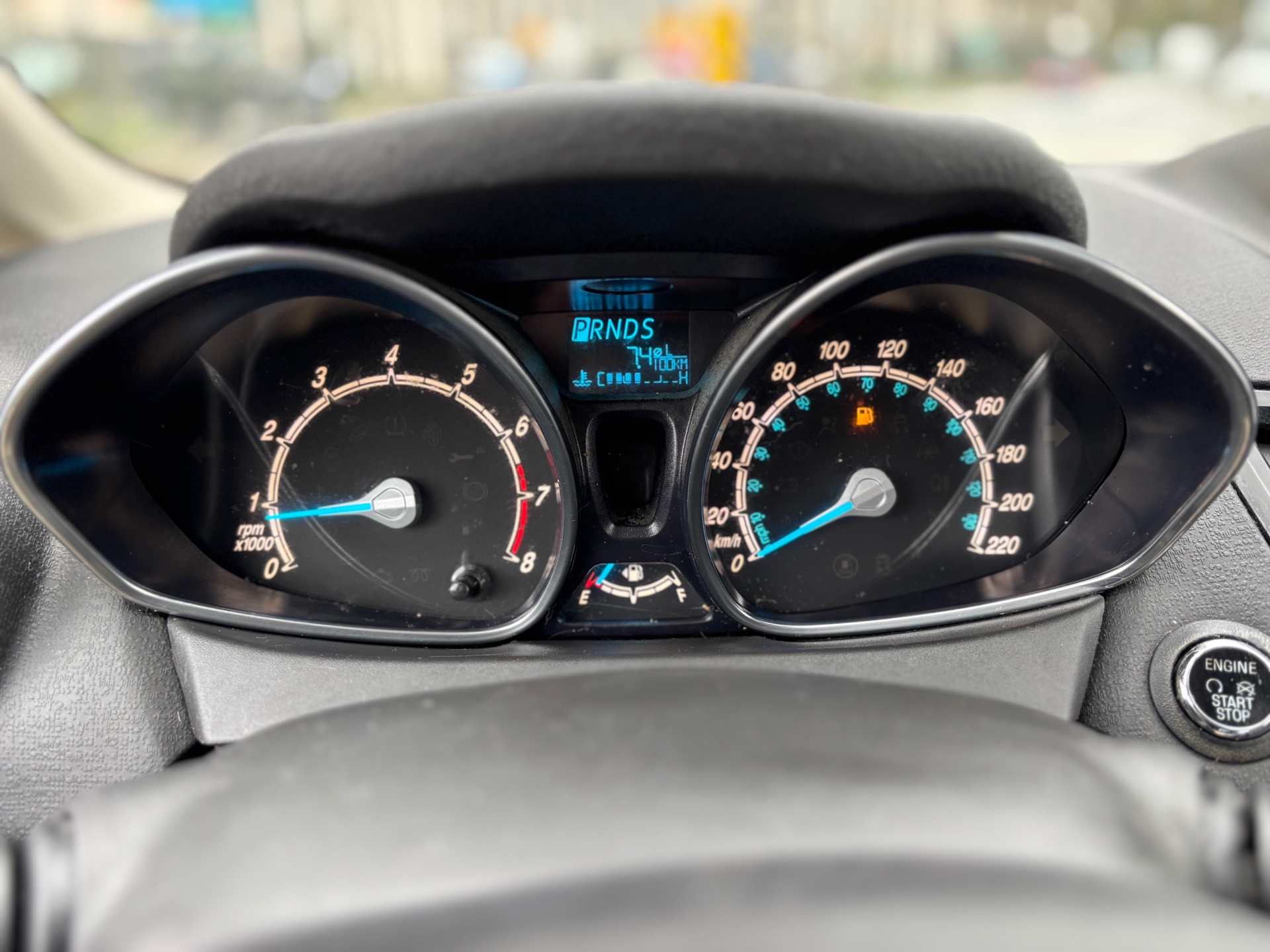 /canwestautoinc/2014-Ford-Fiesta-8478069551932652.jpg