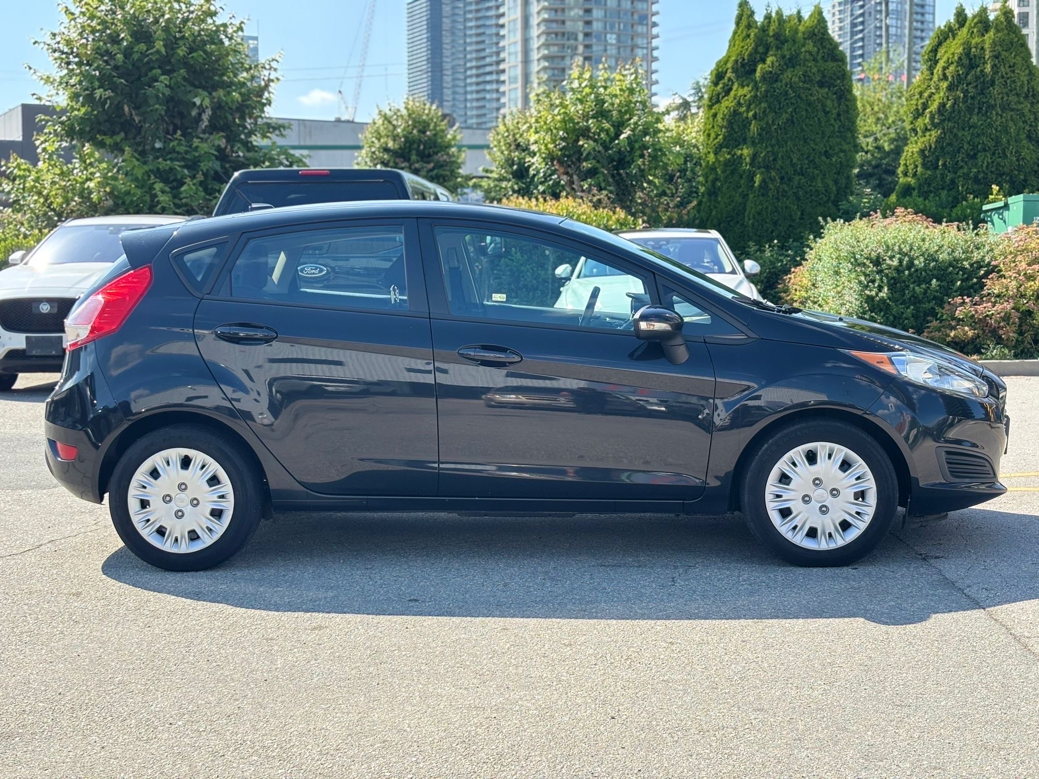 /canwestautoinc/2014-Ford-Fiesta-9081299504127576.jpg