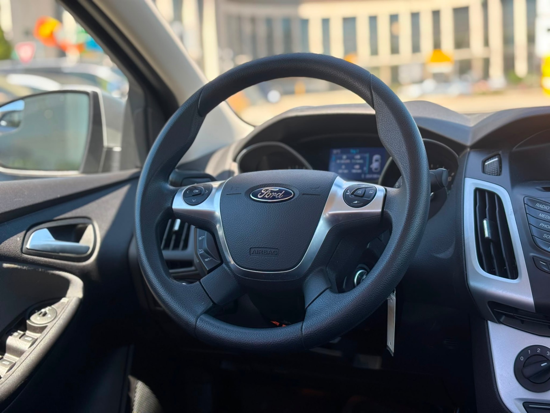 /canwestautoinc/2014-Ford-Focus-2188624584900798.jpg