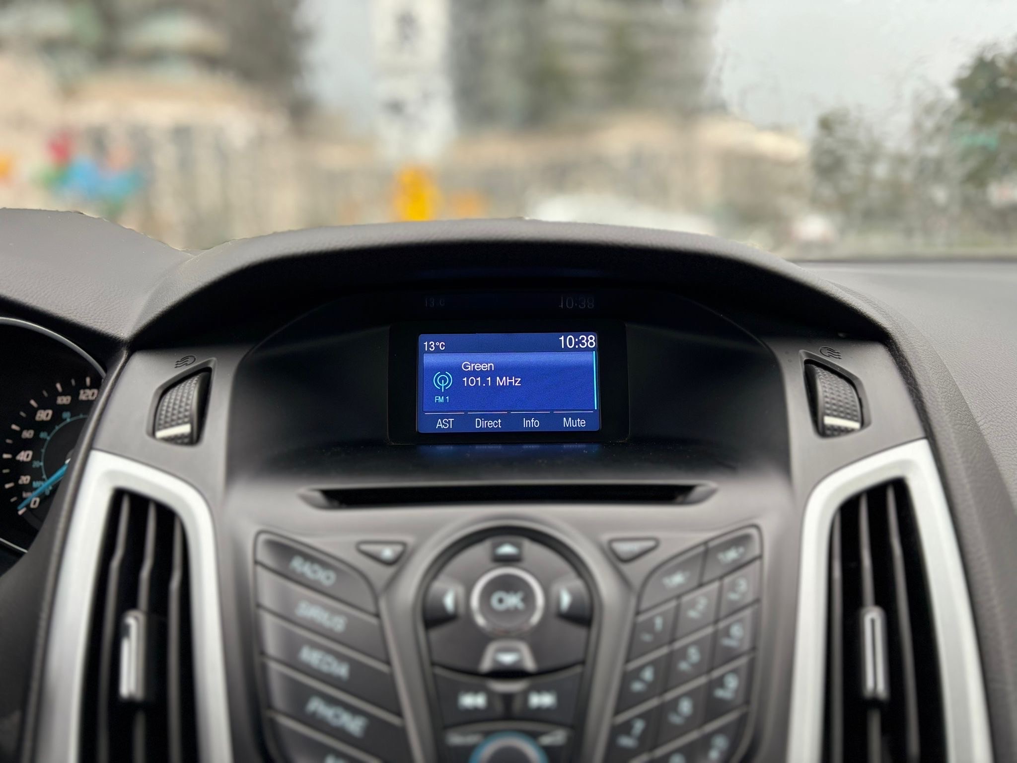 /canwestautoinc/2014-Ford-Focus-6318484354433556.jpg