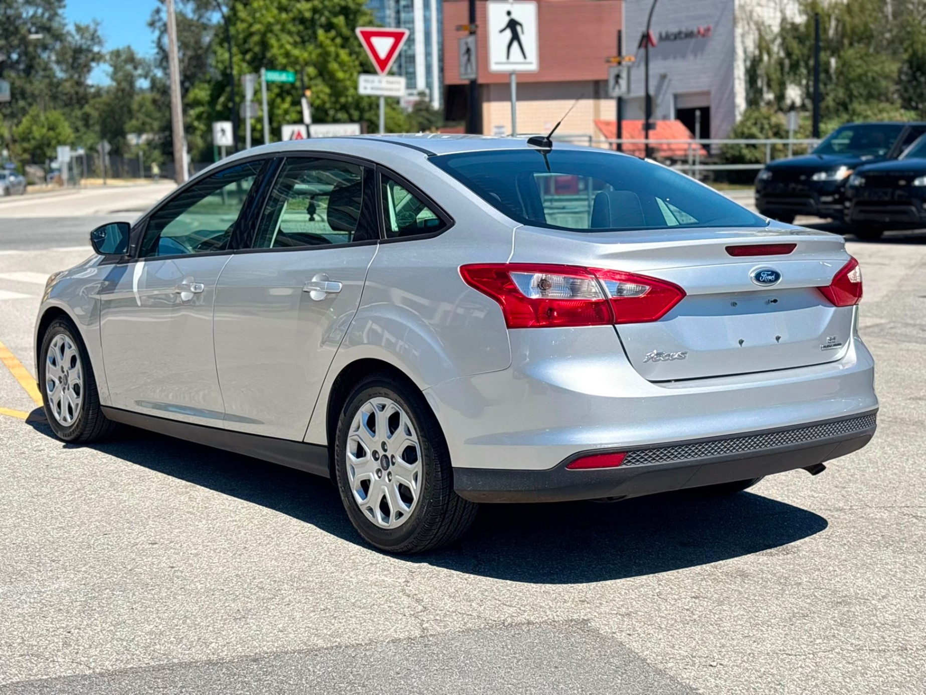 /canwestautoinc/2014-Ford-Focus-7165656410206931.jpg
