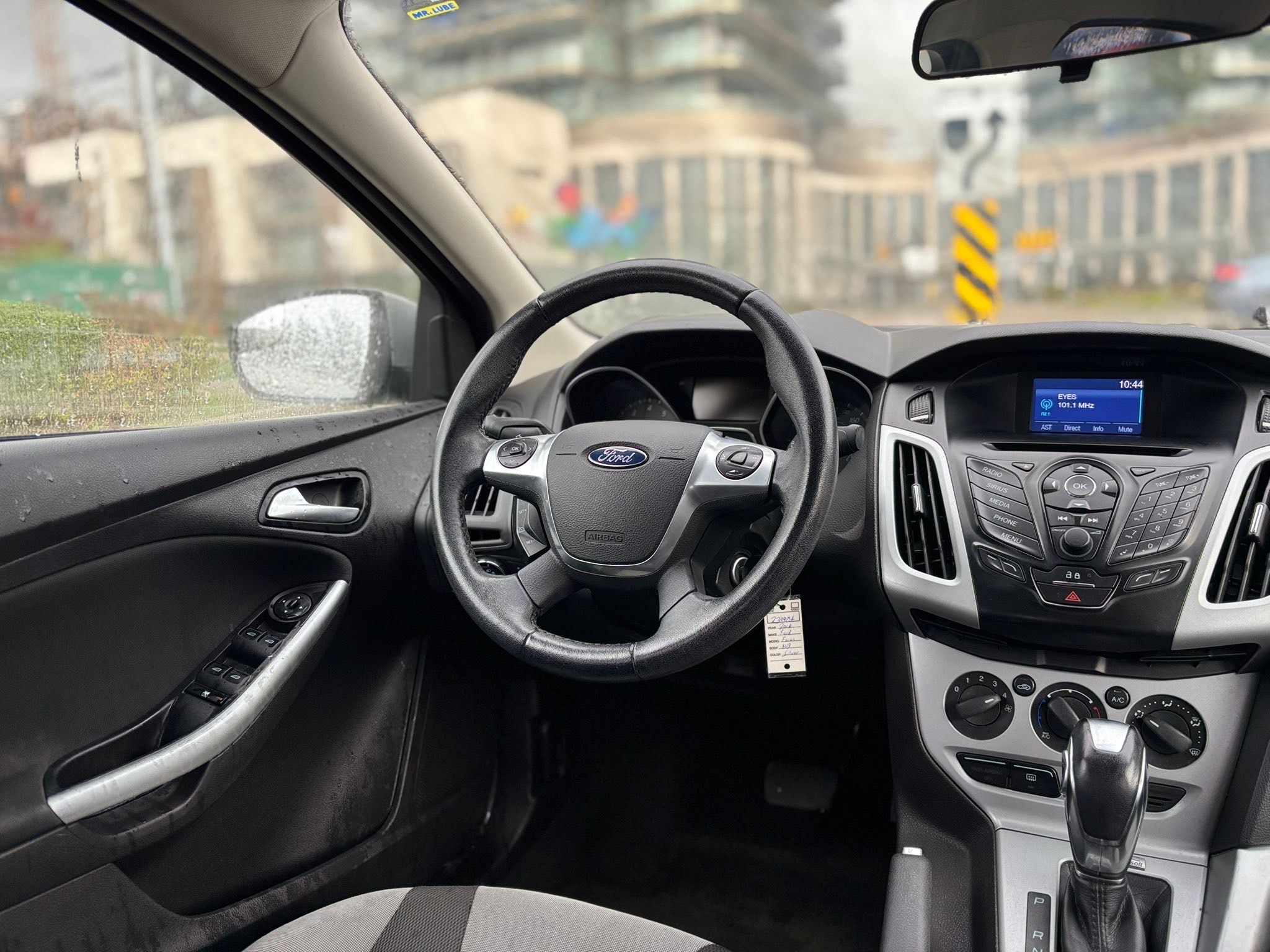 /canwestautoinc/2014-Ford-Focus-8064195025910368.jpg