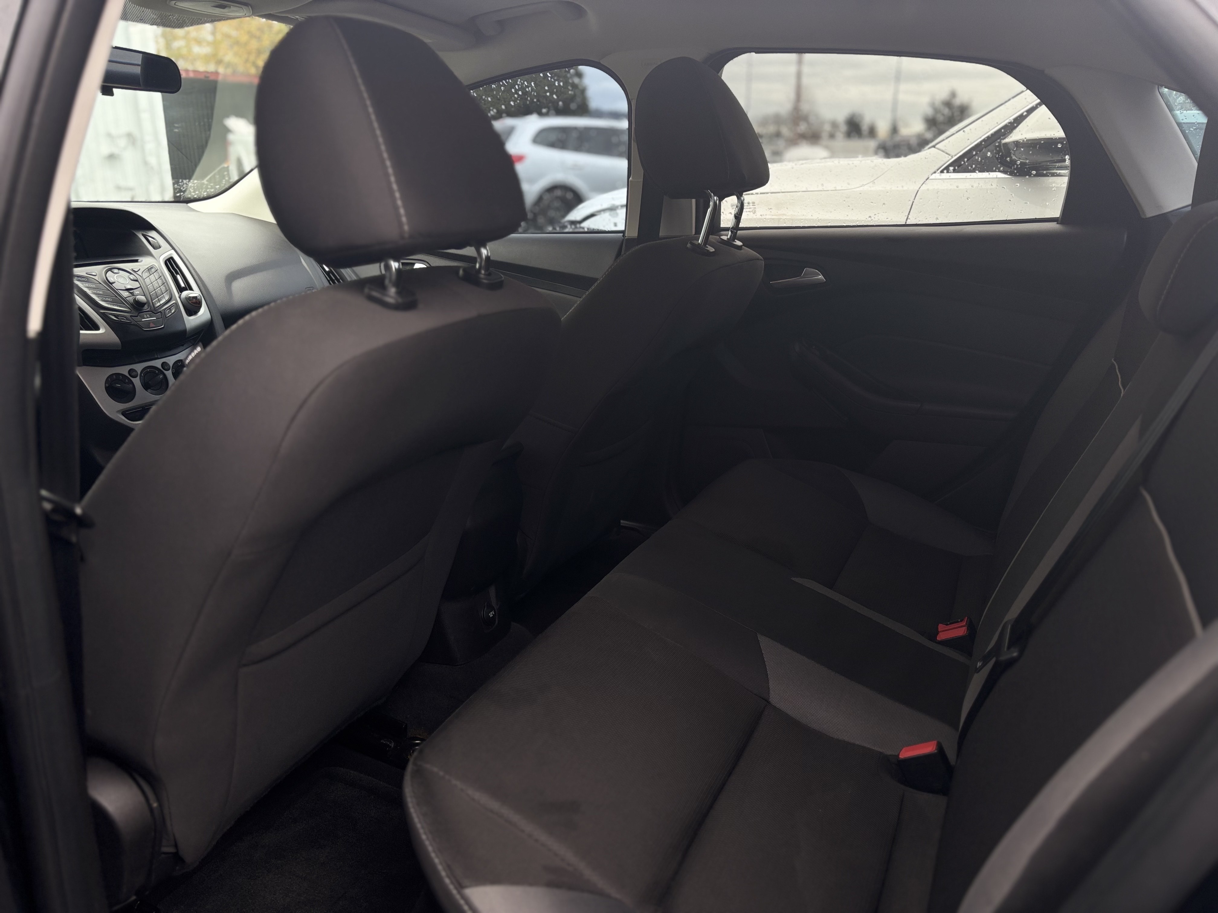 /canwestautoinc/2014-Ford-Focus-8122239863213829.jpg