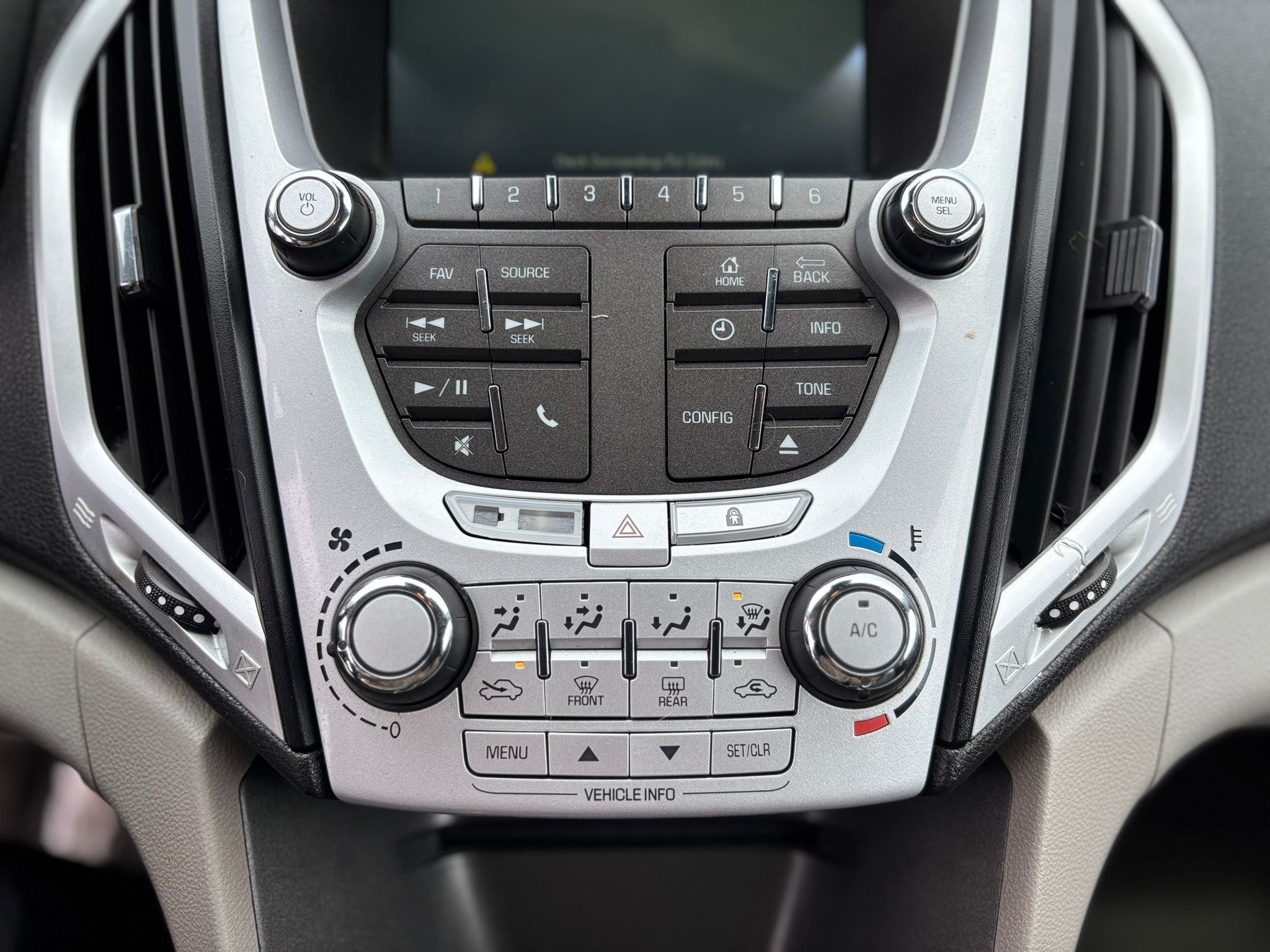 /canwestautoinc/2014-GMC-Terrain-2698738996641328.jpg