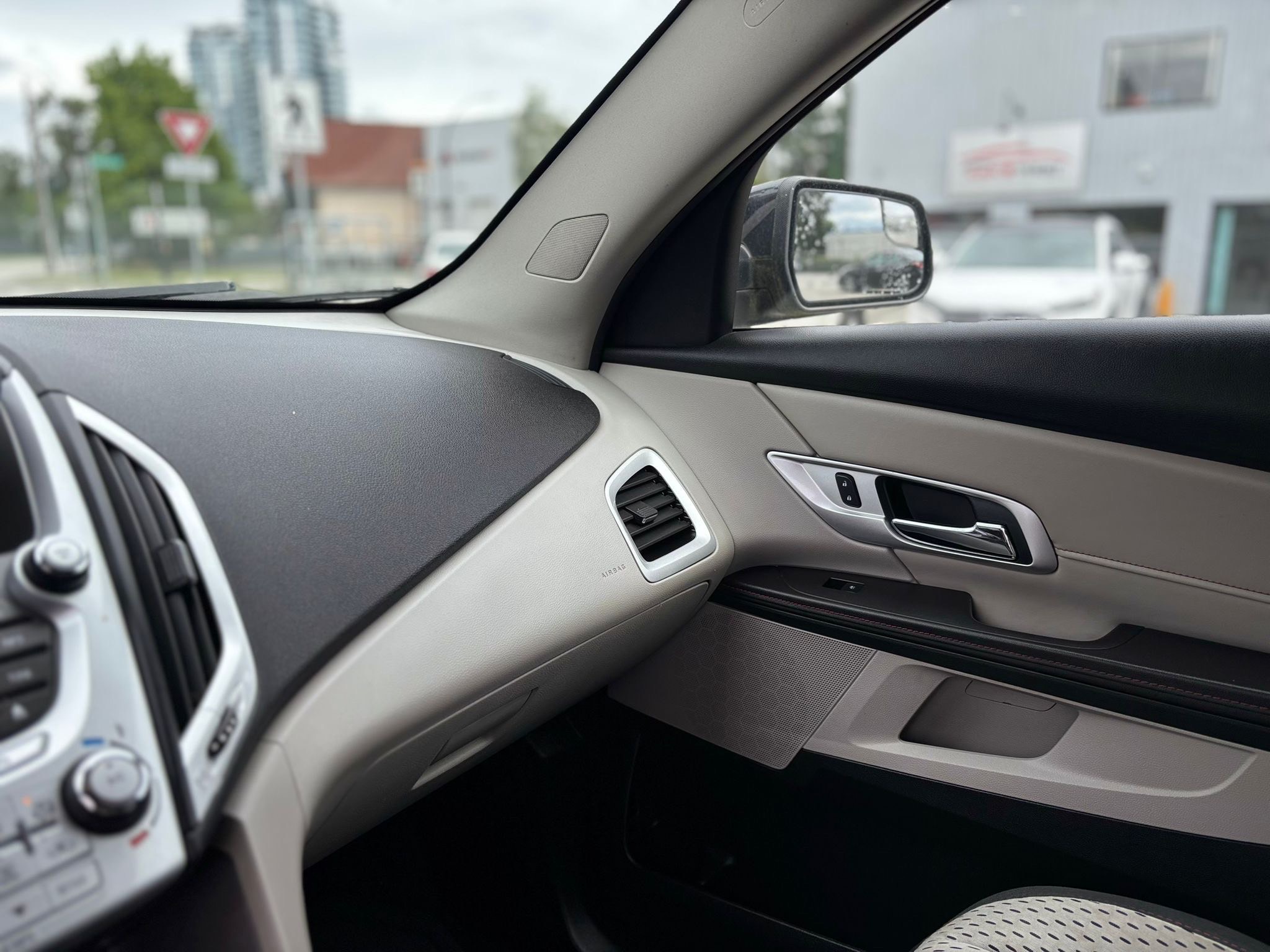 /canwestautoinc/2014-GMC-Terrain-42442105737229396.jpg