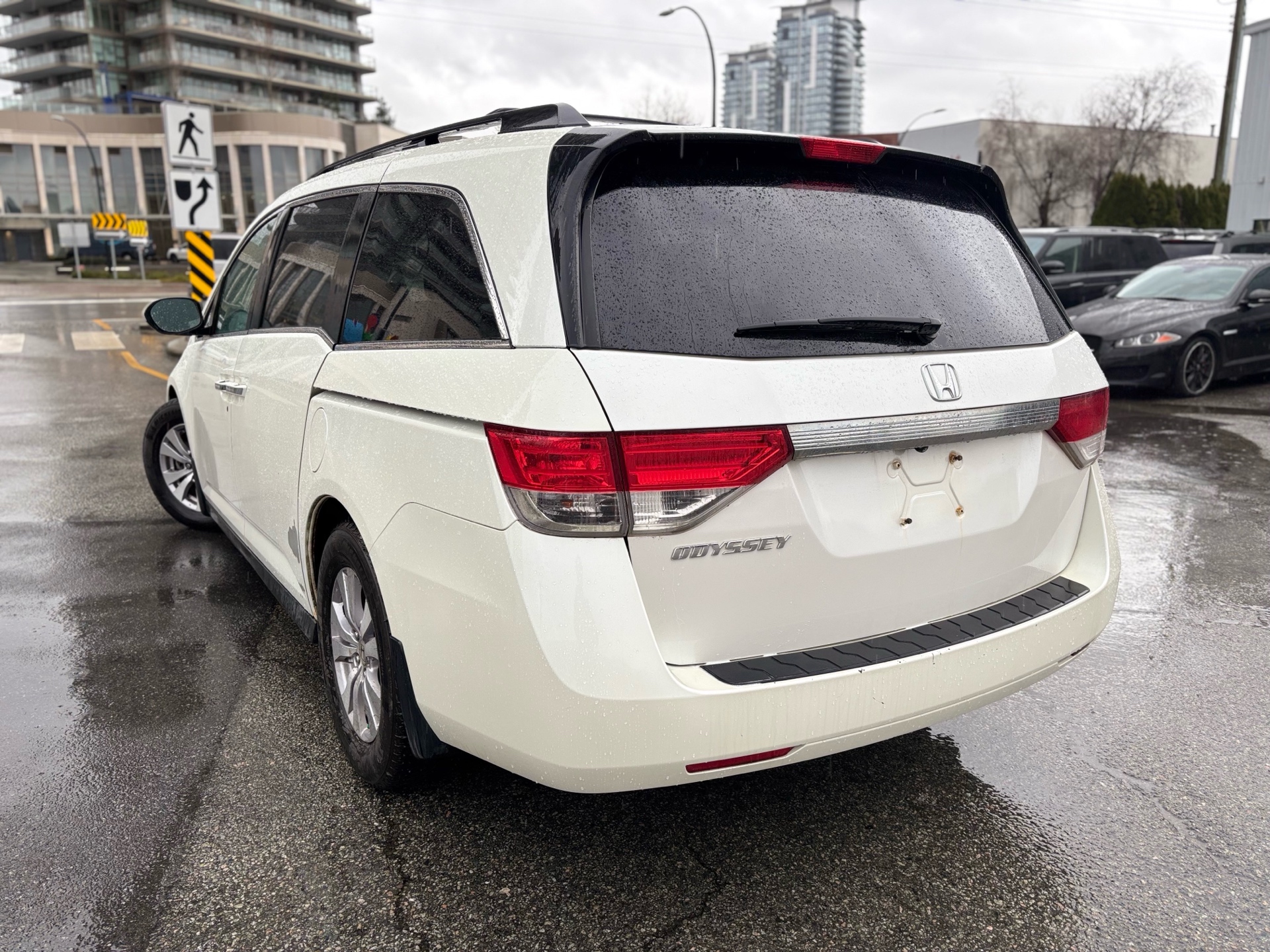 /canwestautoinc/2014-Honda-Odyssey-2685603027964667.jpg