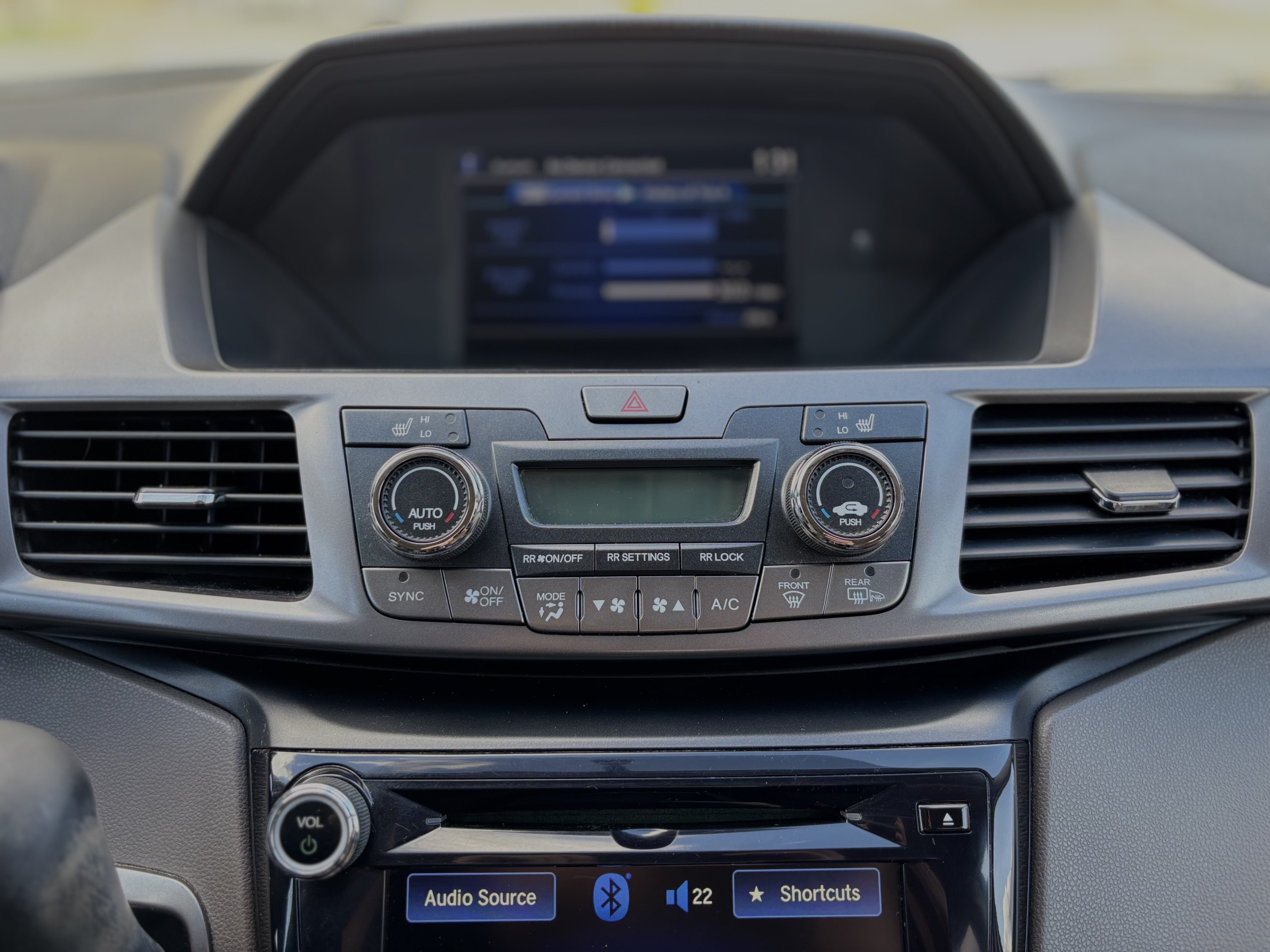 /canwestautoinc/2014-Honda-Odyssey-5663233699125136.jpg
